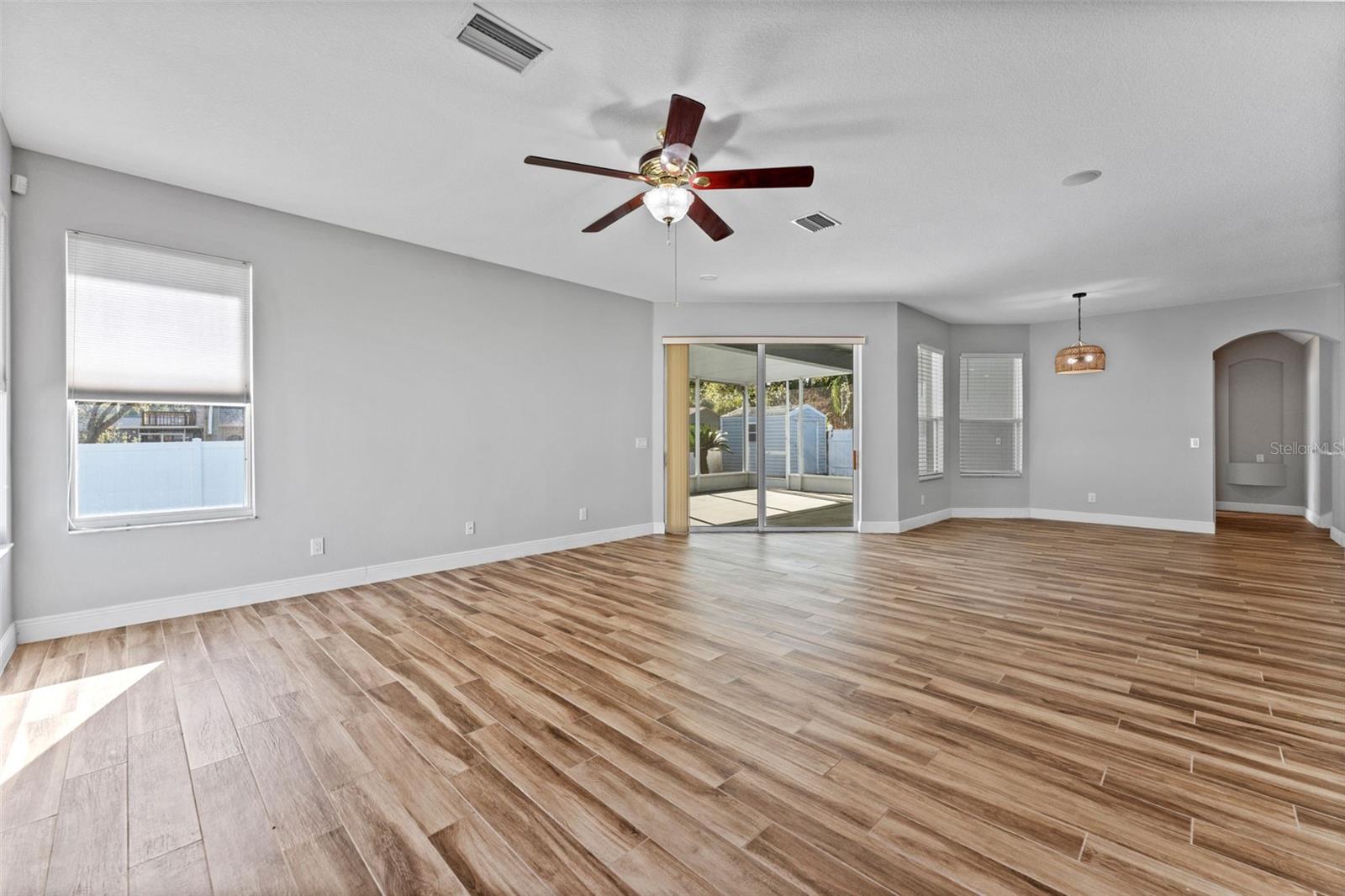 1625 GRAND HERITAGE BLVD