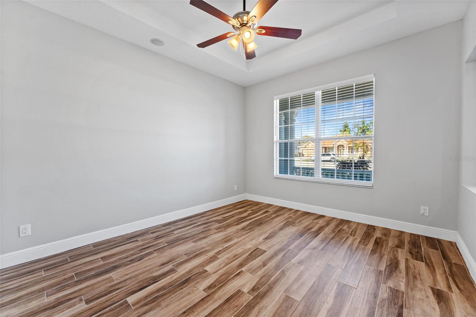 1625 GRAND HERITAGE BLVD