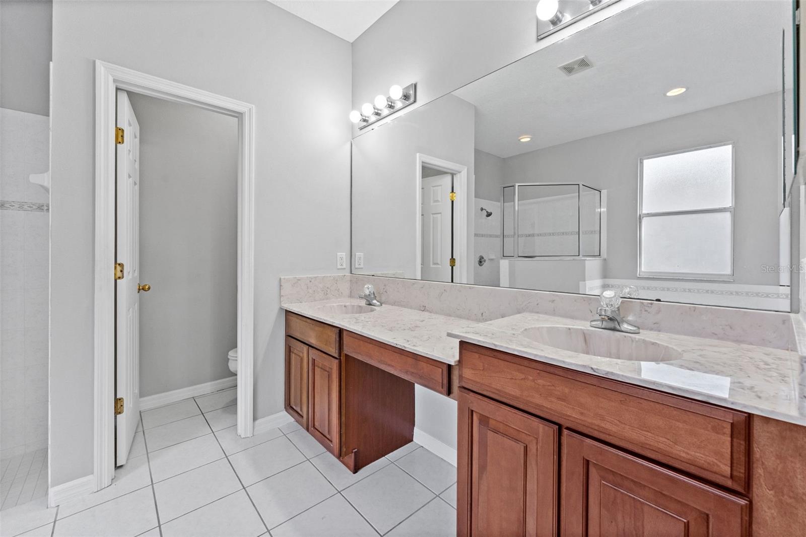 1625 GRAND HERITAGE BLVD