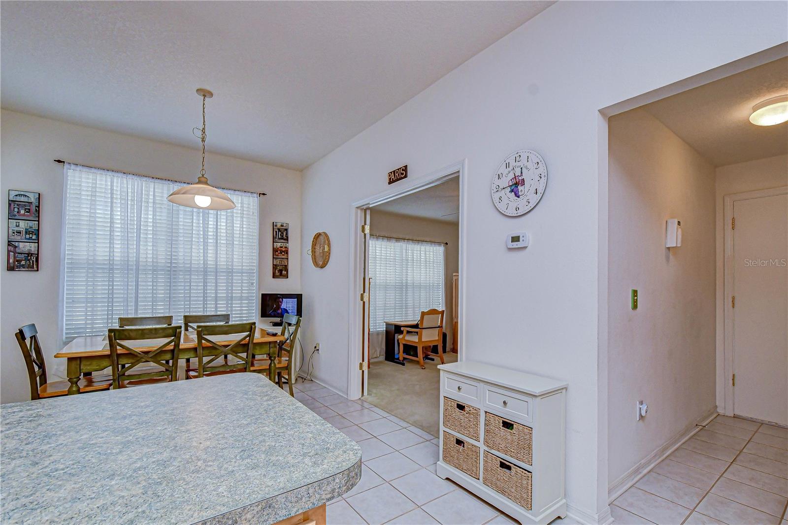 1832 SASSAFRAS DR