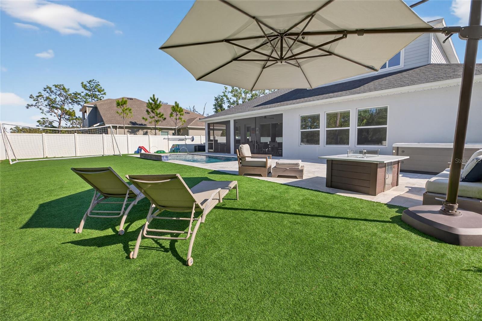 3188 BROWN BROCKET LN