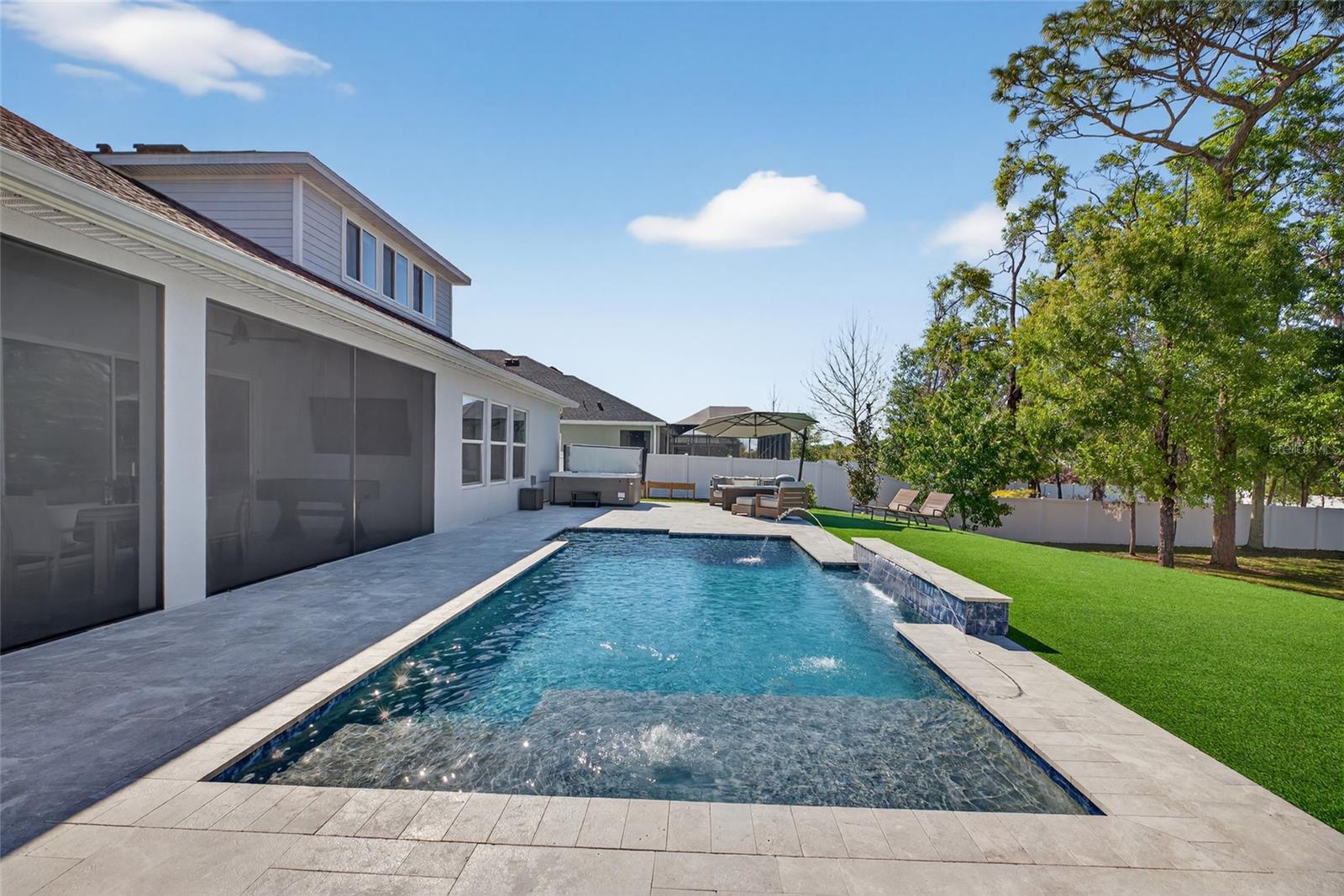 3188 BROWN BROCKET LN