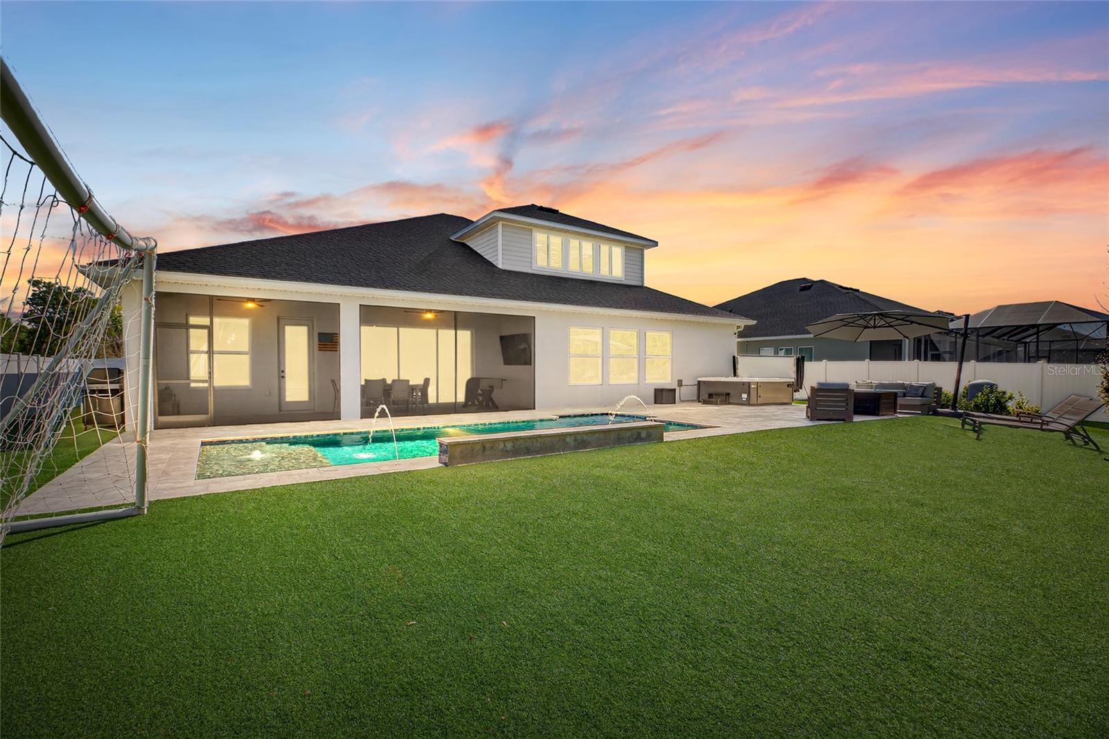 3188 BROWN BROCKET LN