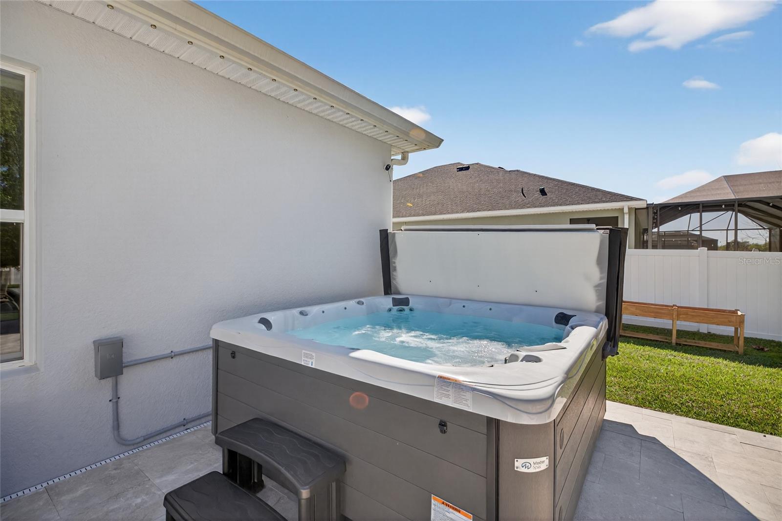 3188 BROWN BROCKET LN