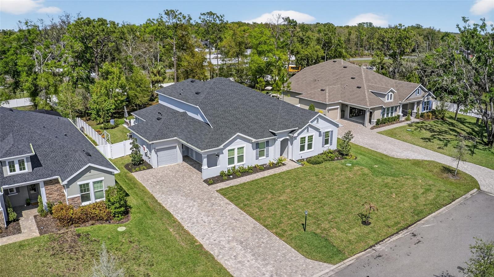 3188 BROWN BROCKET LN