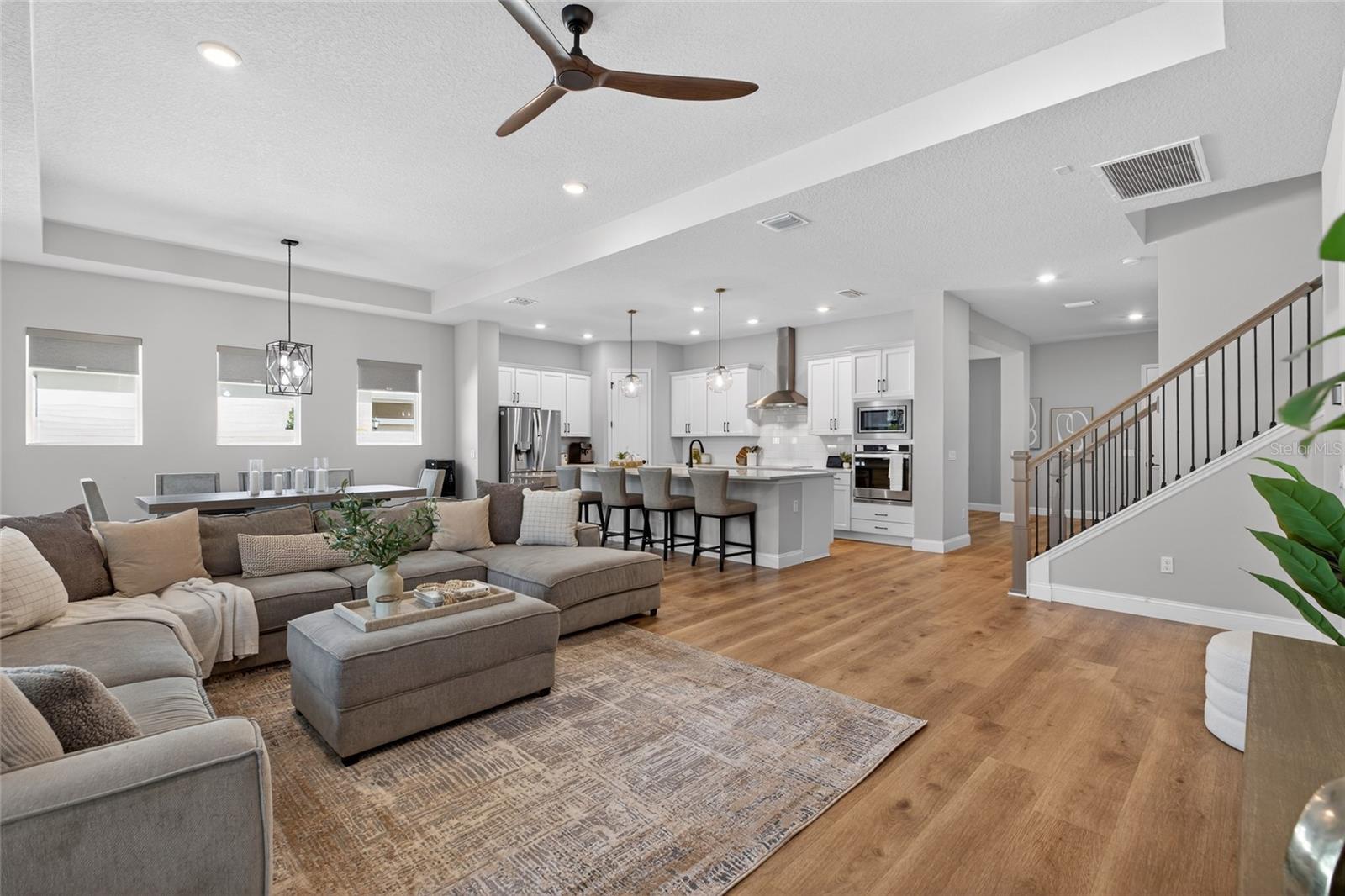 3188 BROWN BROCKET LN