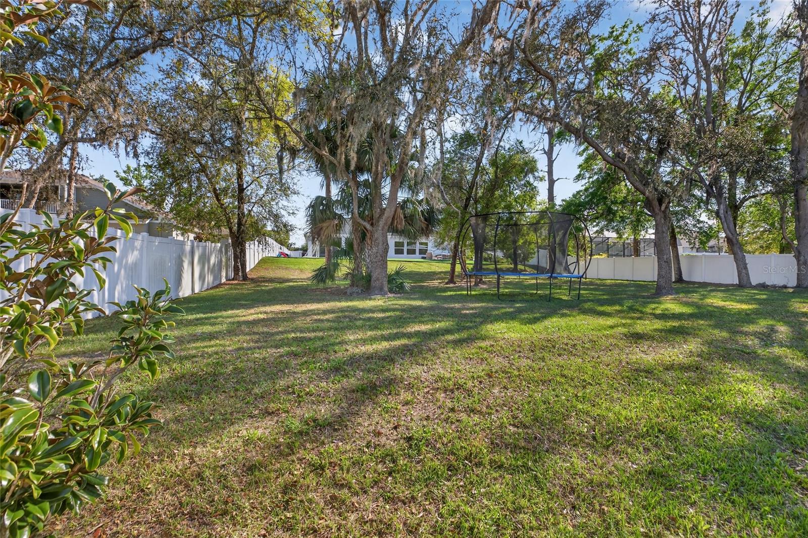 3188 BROWN BROCKET LN