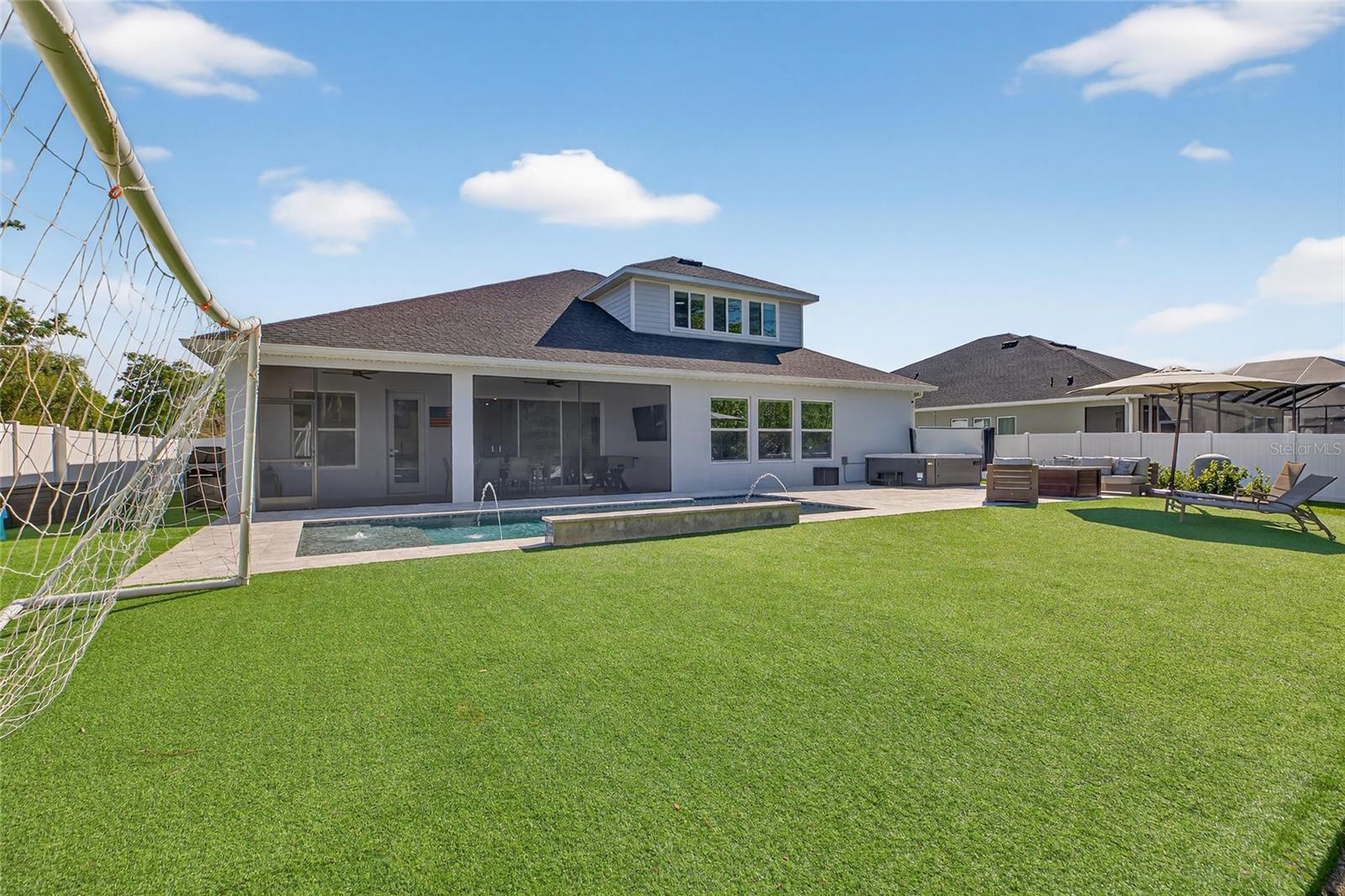 3188 BROWN BROCKET LN