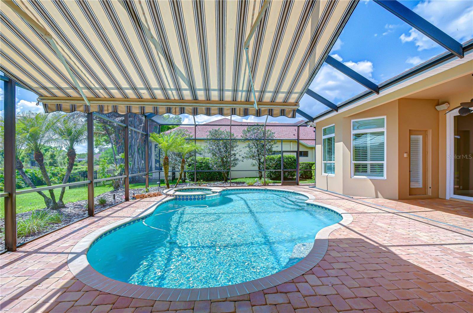 21338 LAKE VIENNA DRIVE DR