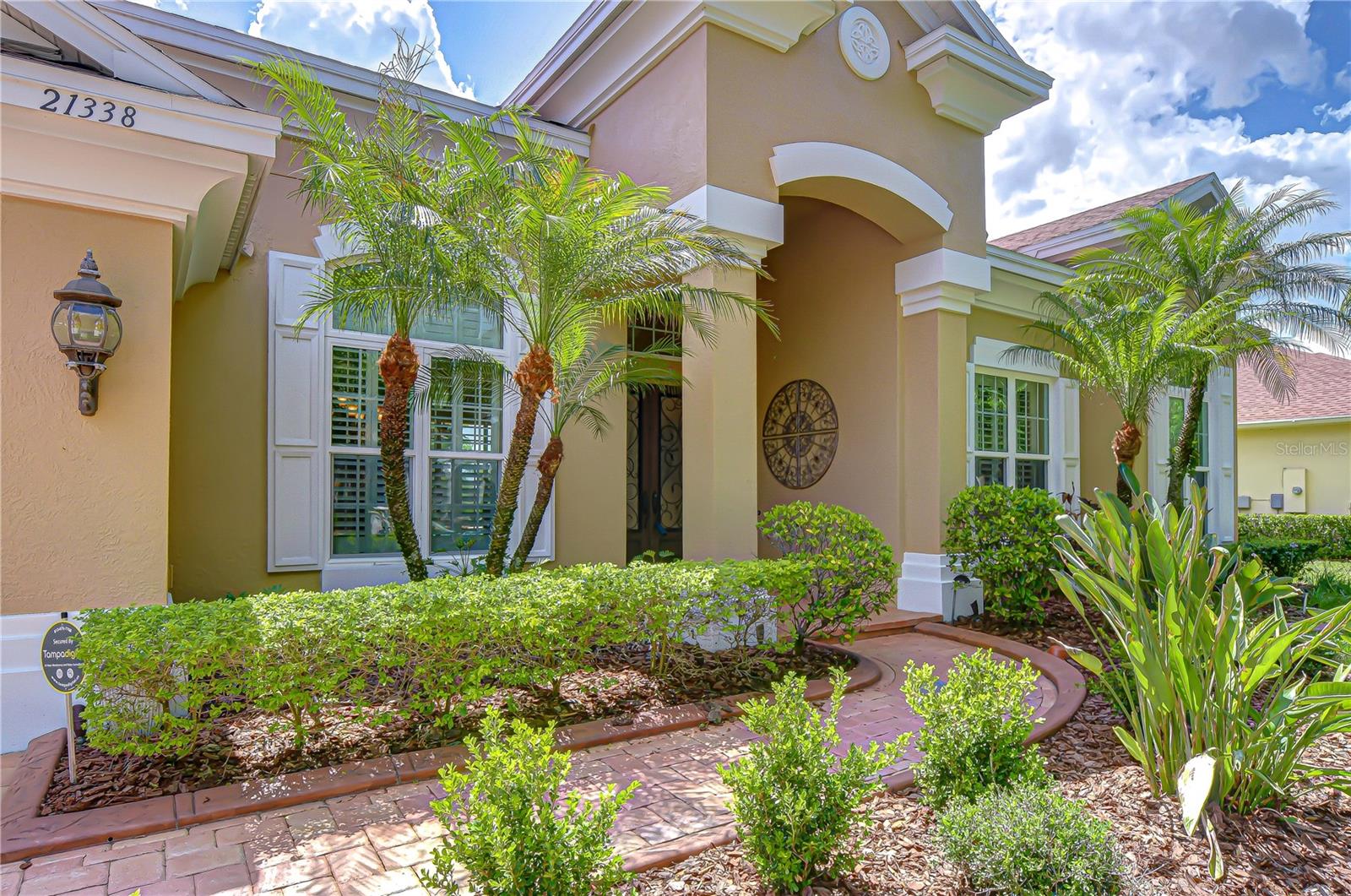 21338 LAKE VIENNA DRIVE DR