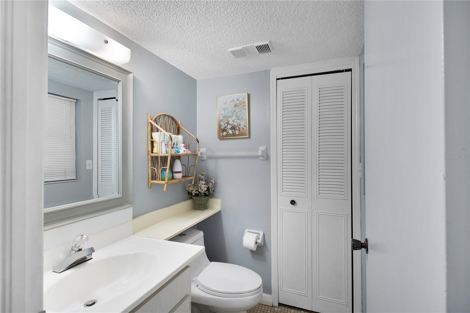 14001 GULF BLVD #207