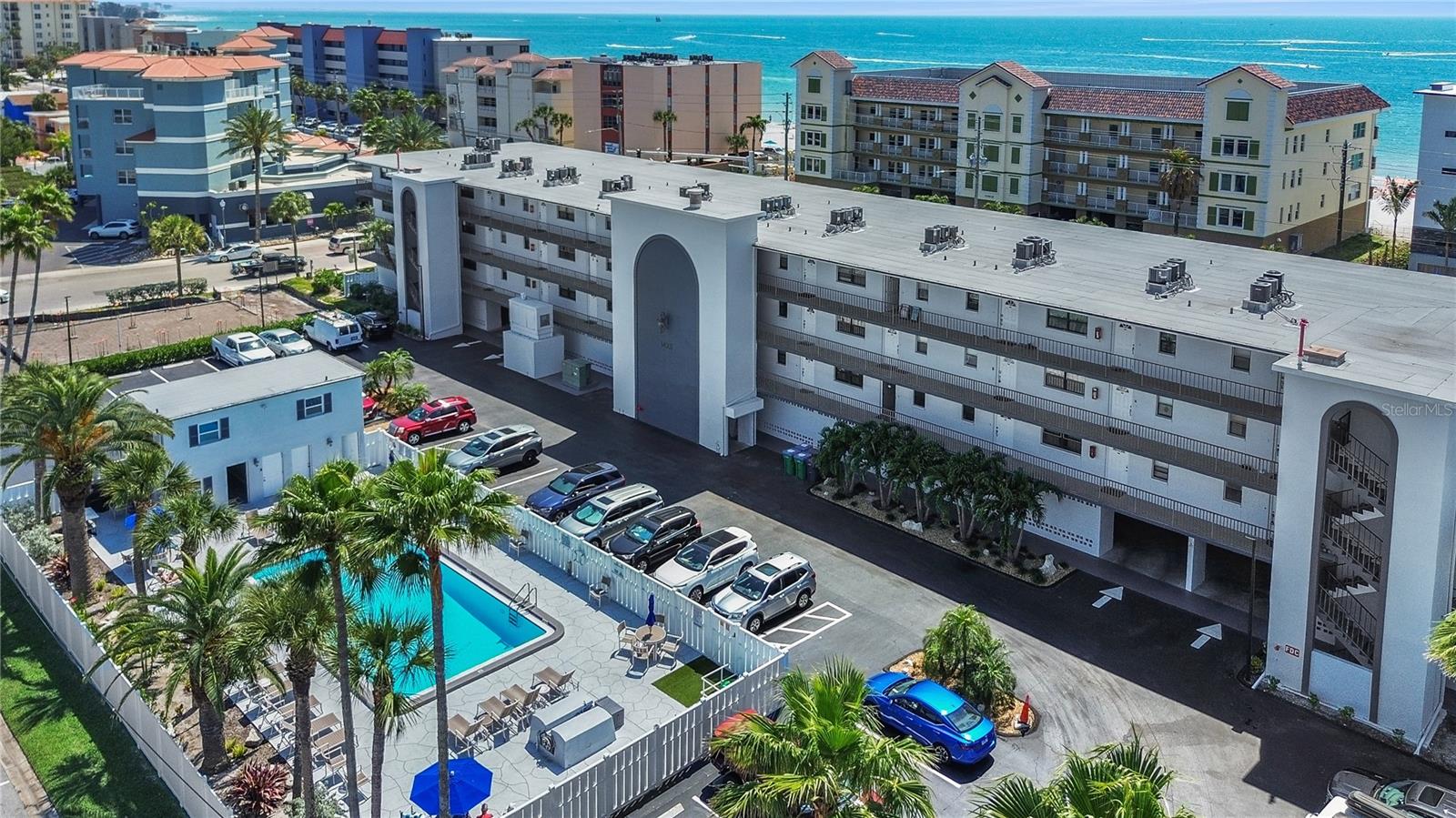 14001 GULF BLVD #207