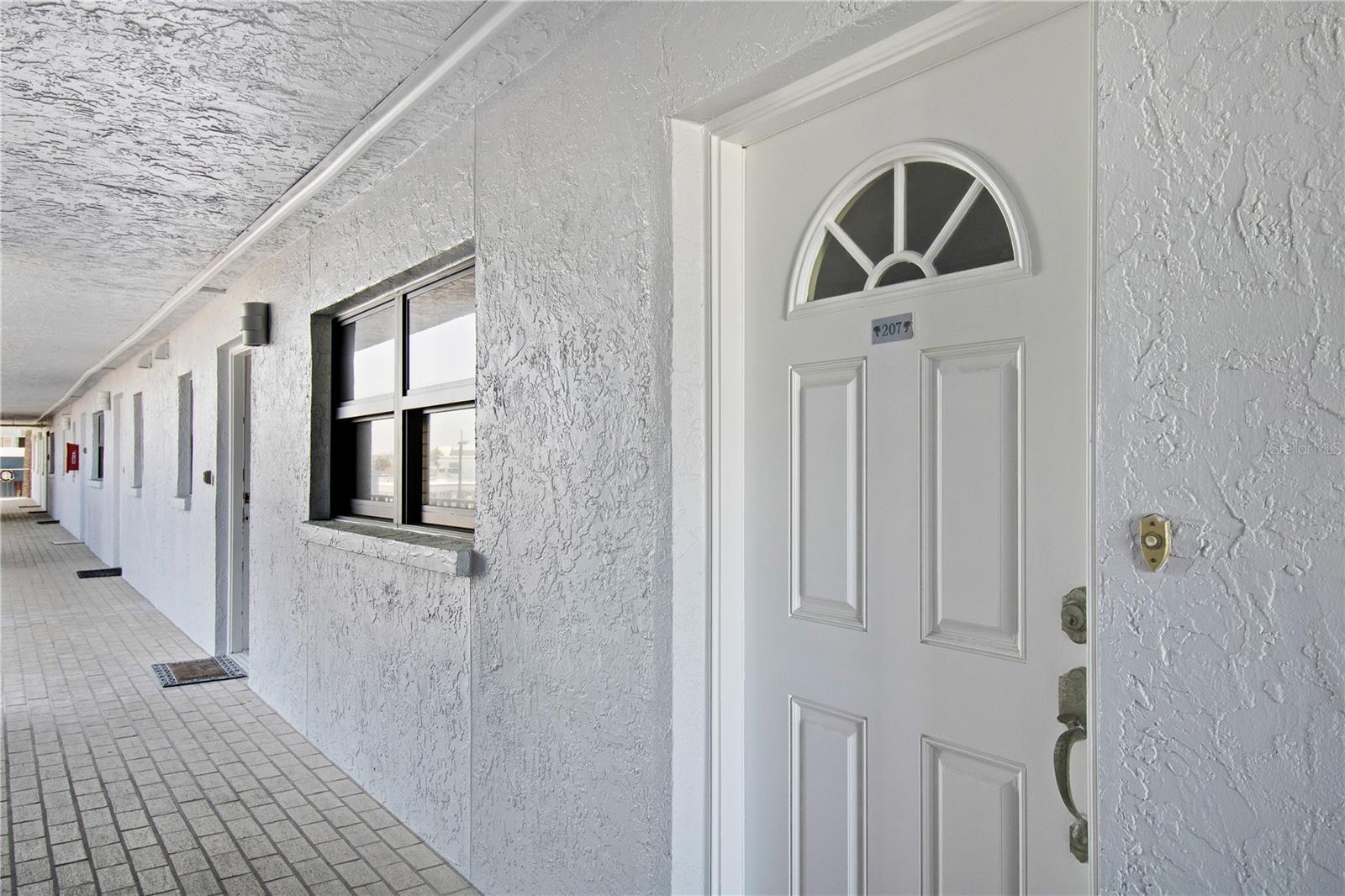 14001 GULF BLVD #207