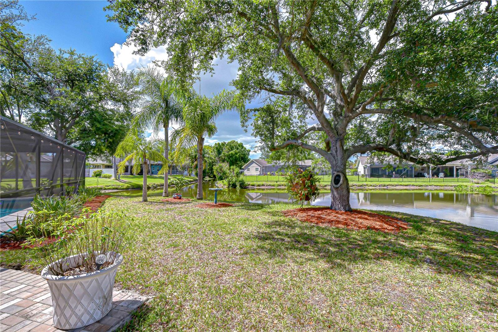 20 FERNBROOK RD