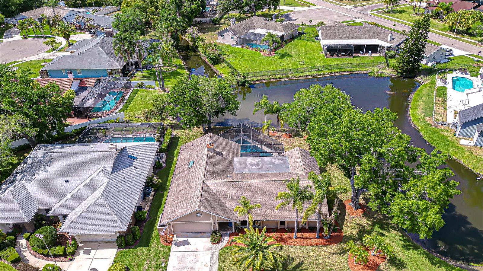 20 FERNBROOK RD