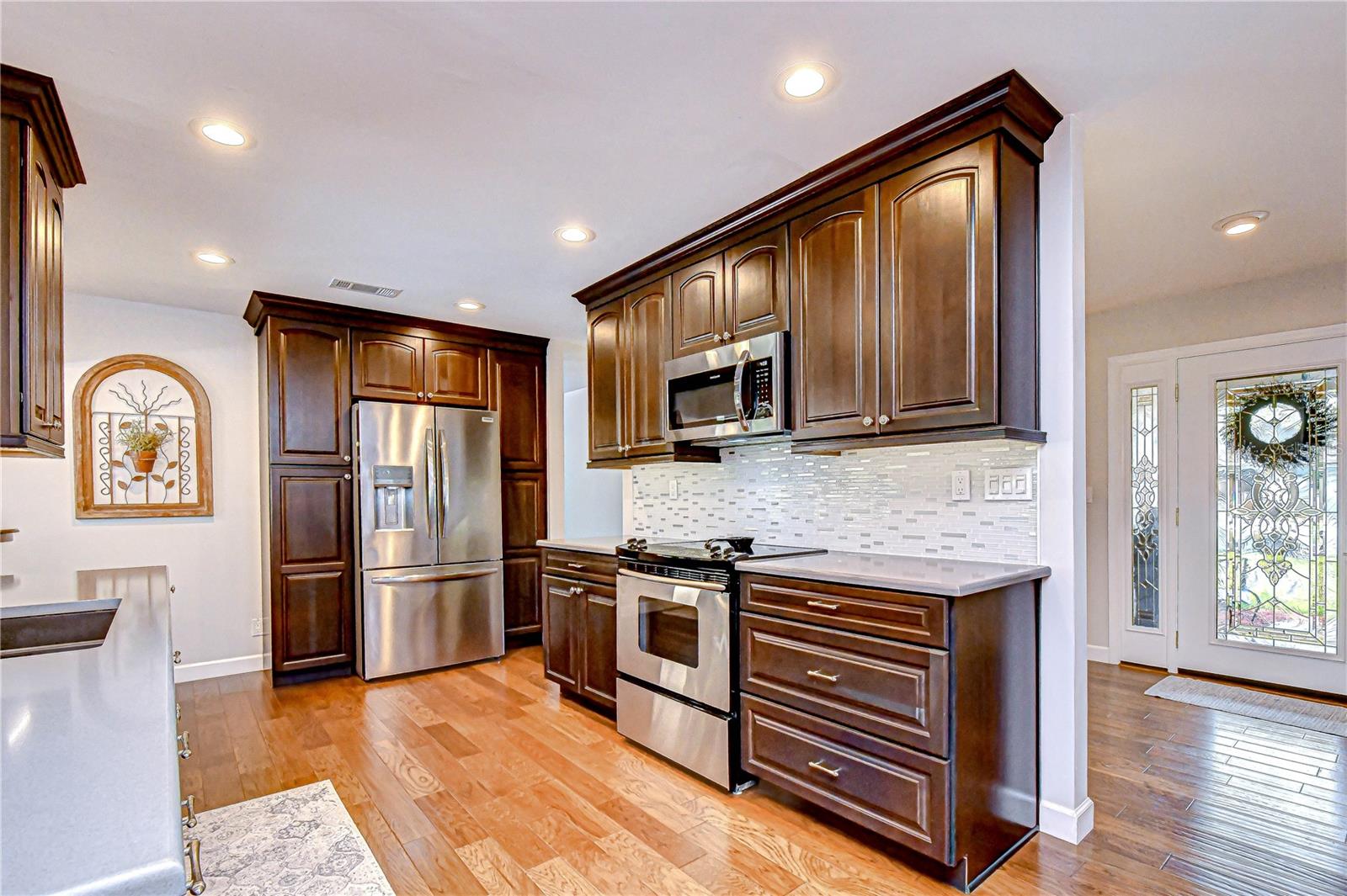 20 FERNBROOK RD
