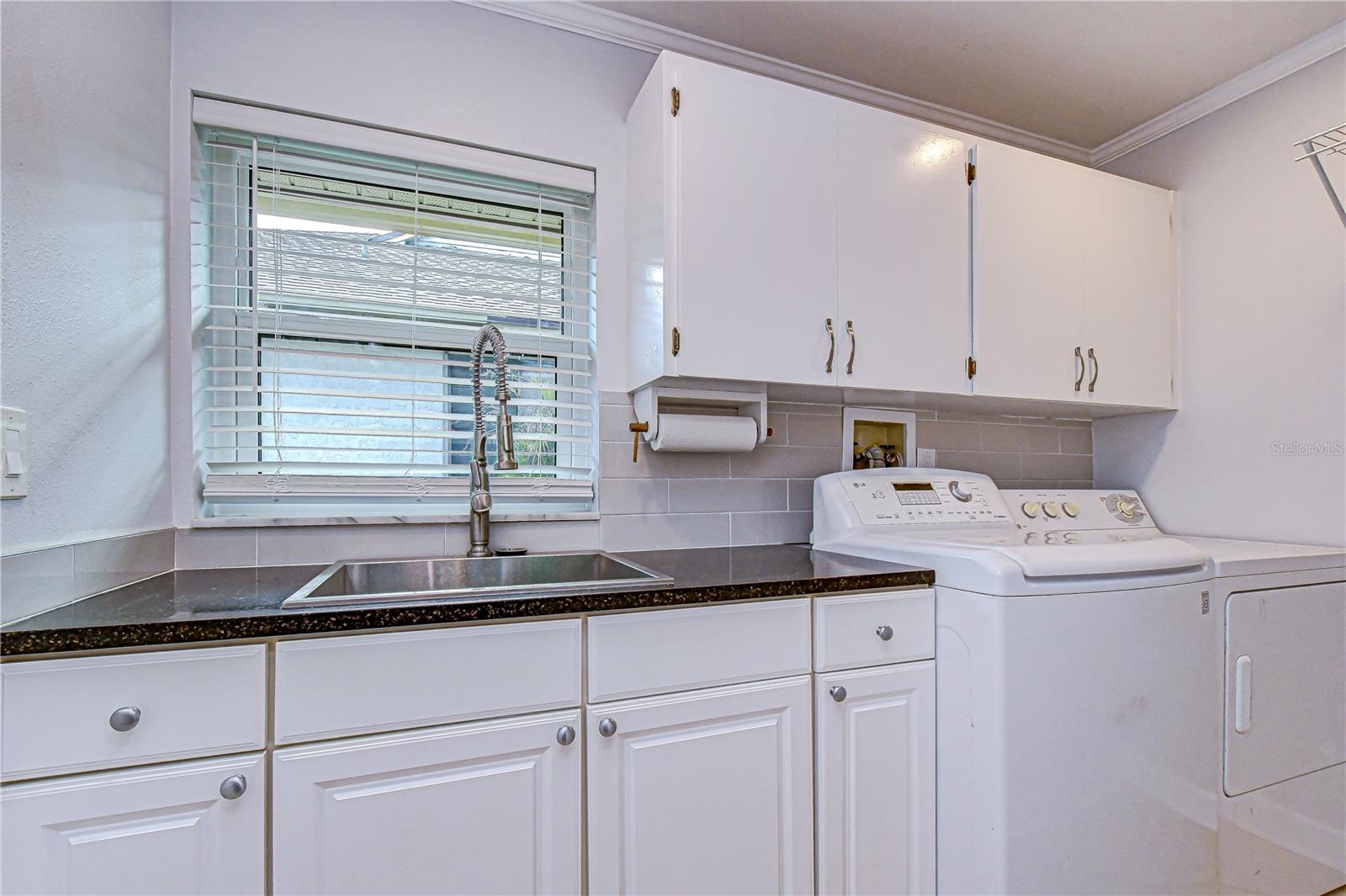 20 FERNBROOK RD