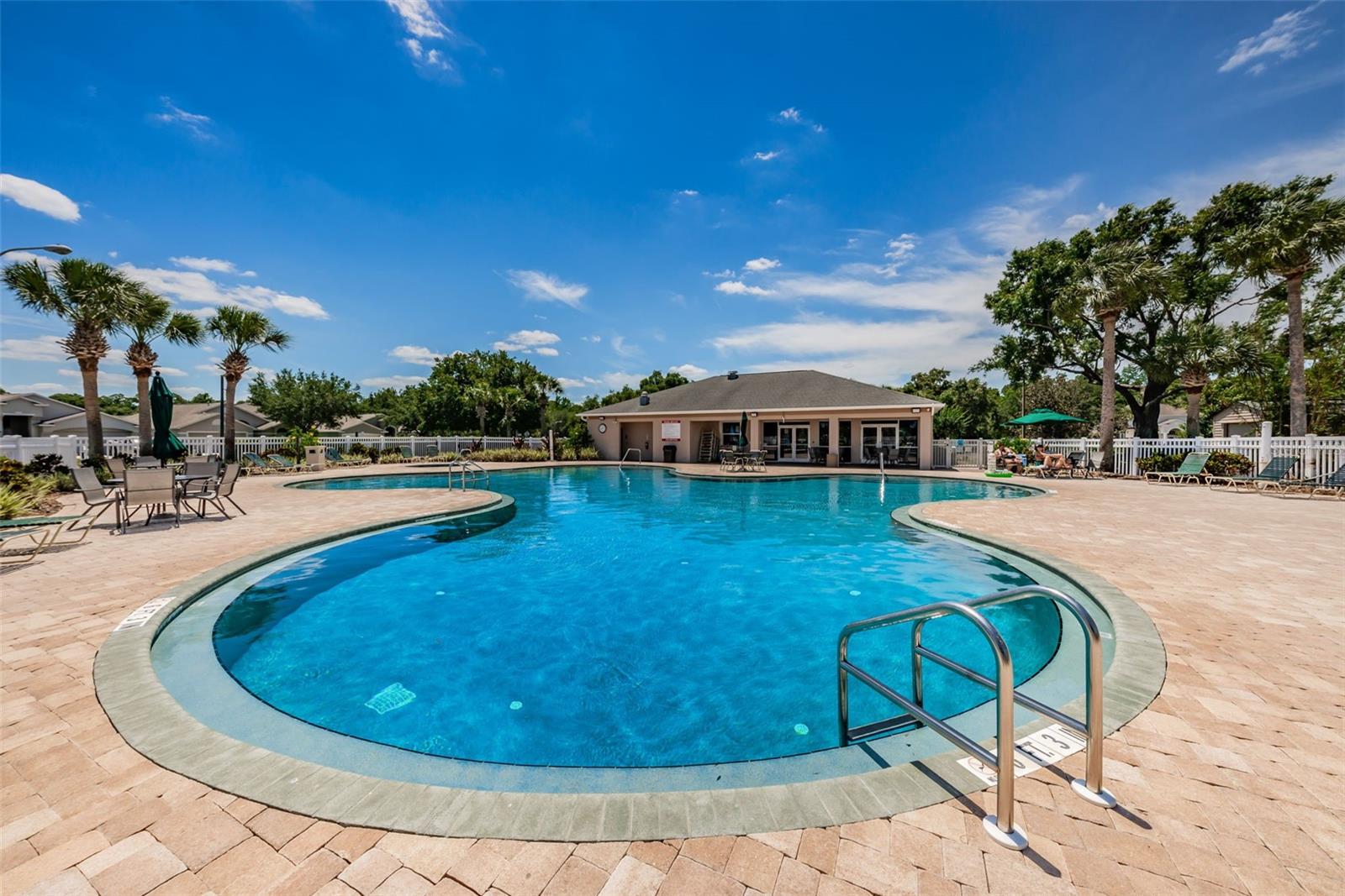 25841 CRIPPEN DR