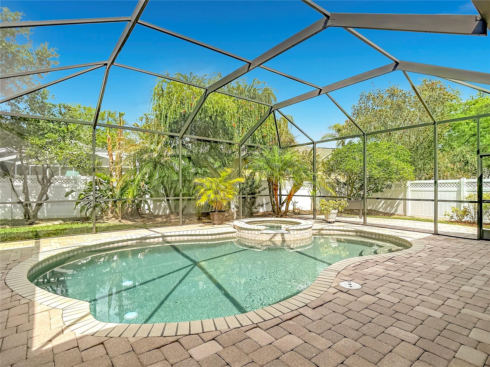 5106 ASHCREST CT