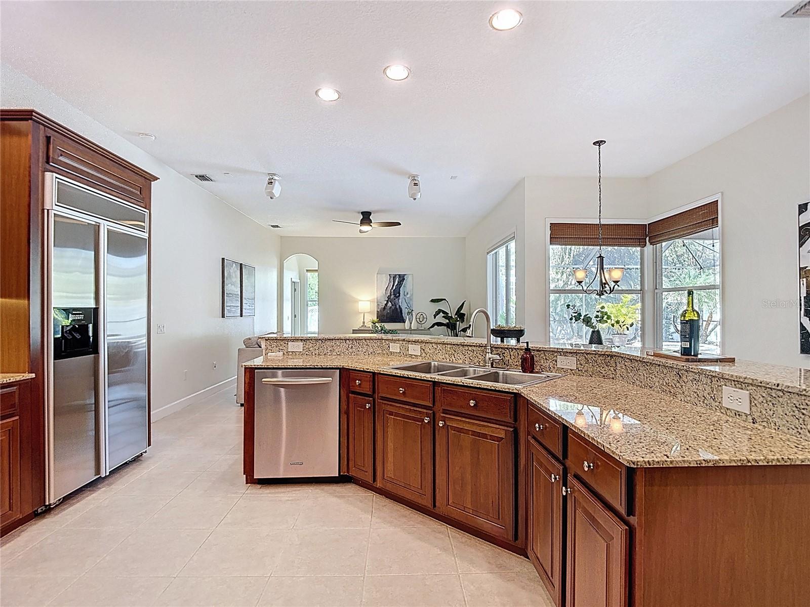 5106 ASHCREST CT