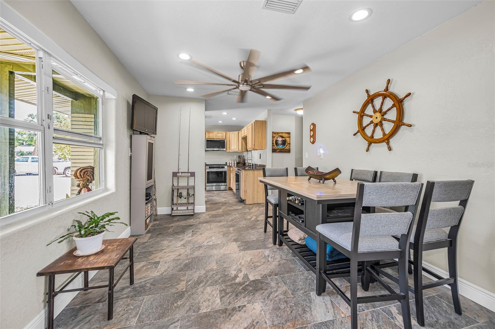 5146 MALLETT DR