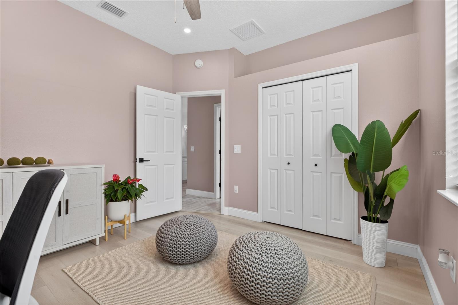 21865 OCEAN PINES DR