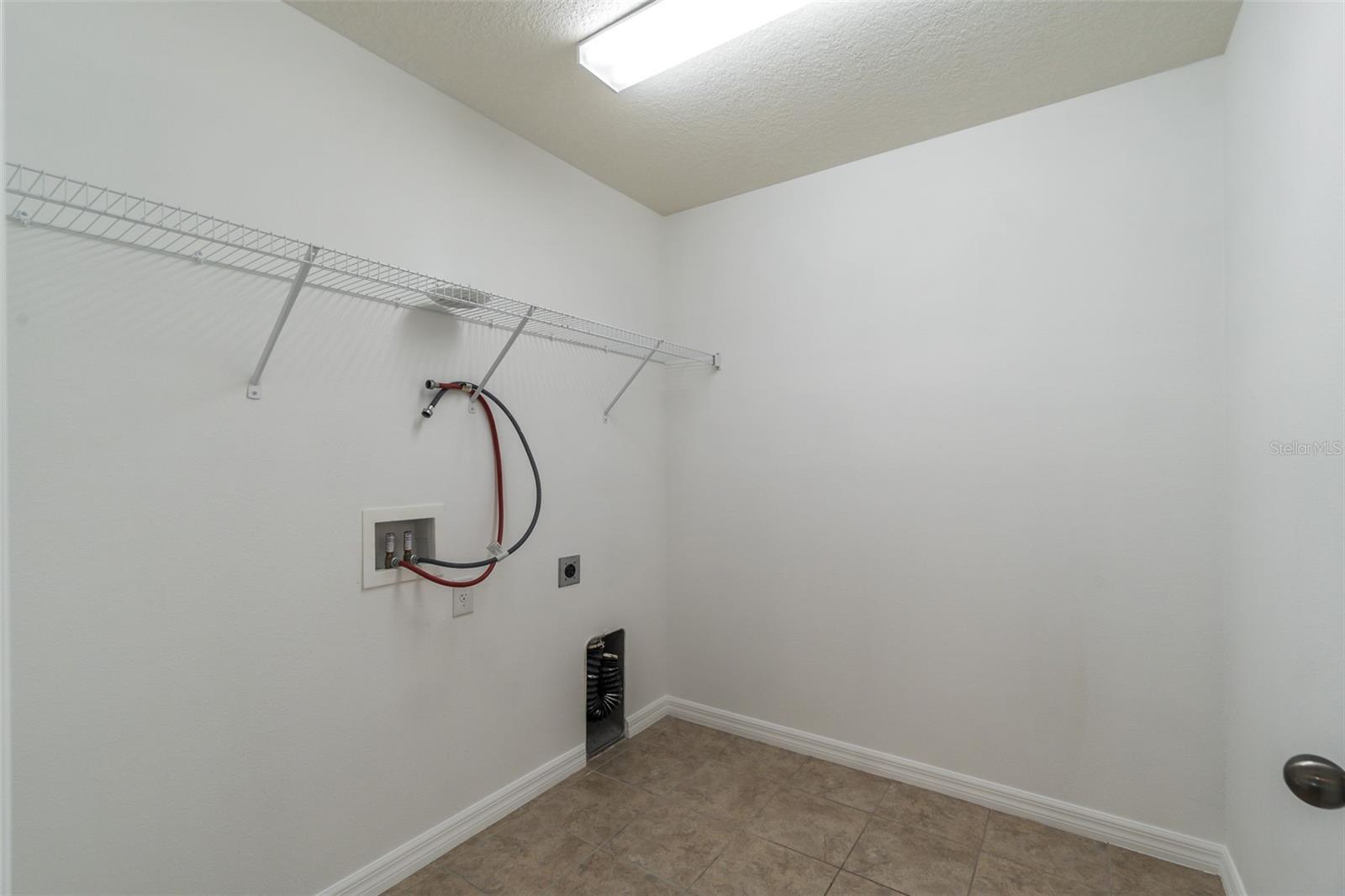 11220 GOLD COMPASS ST