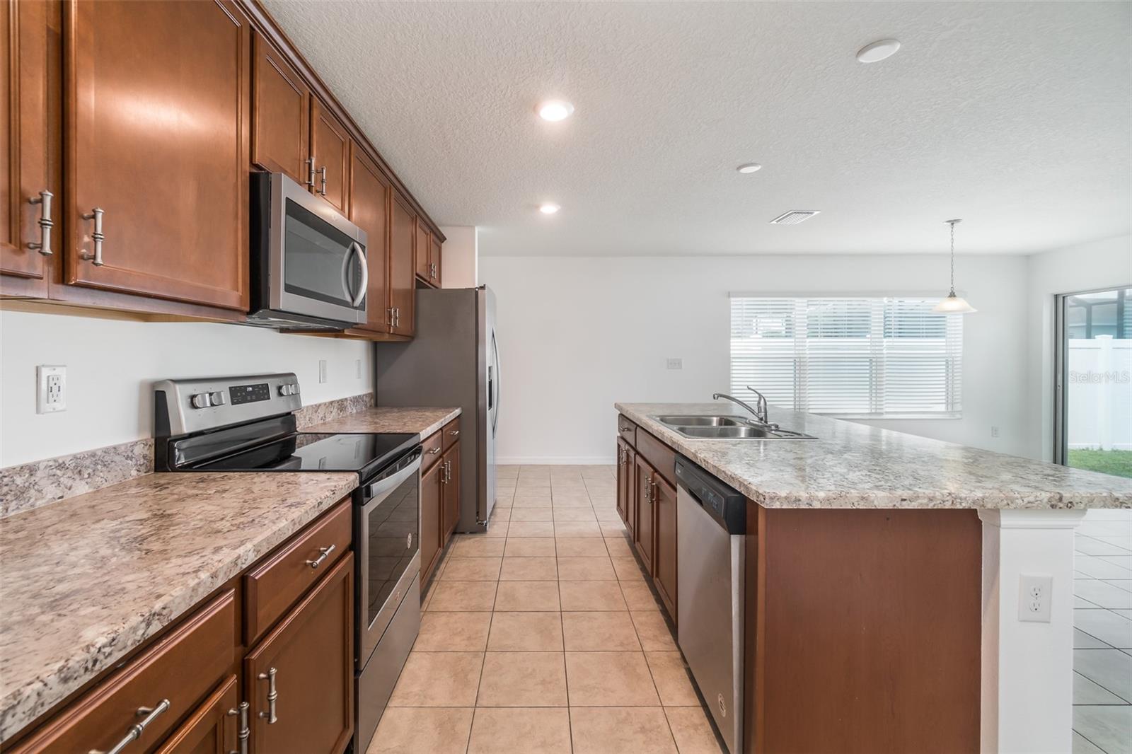 11220 GOLD COMPASS ST