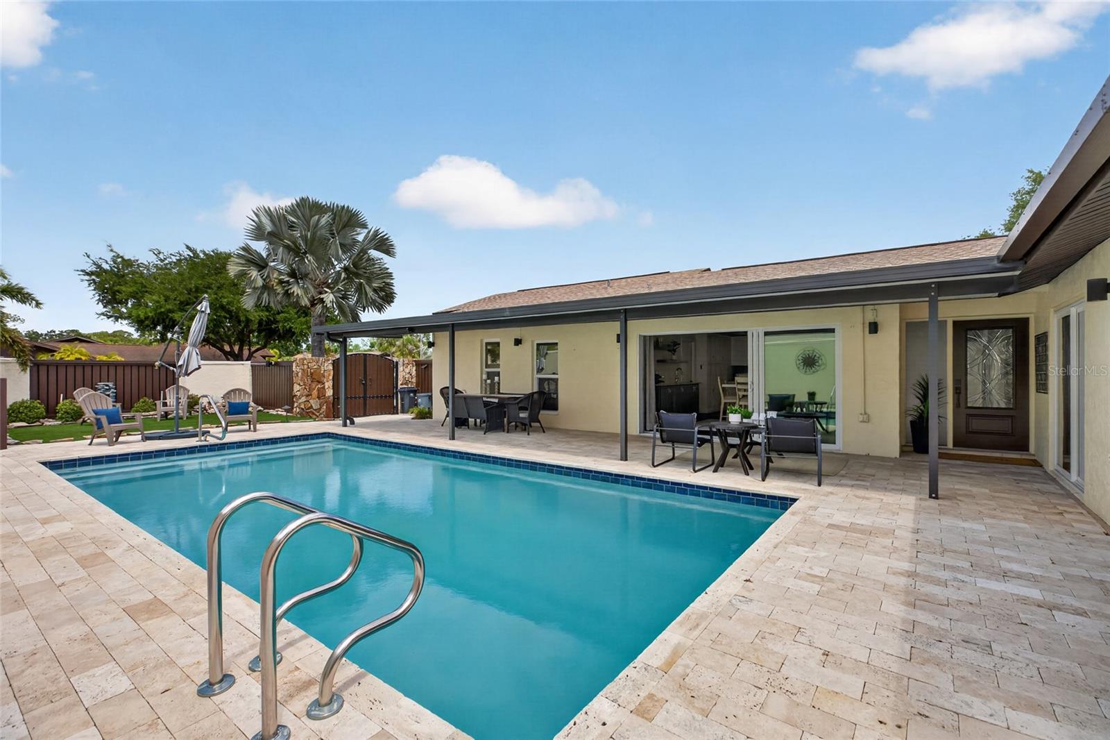13522 AVISTA DR