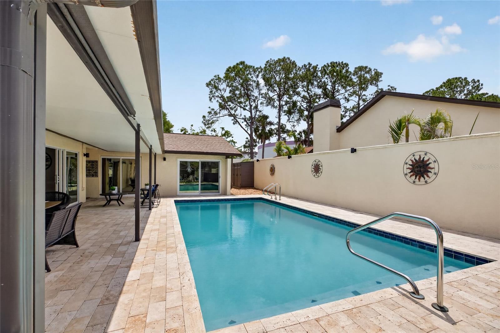 13522 AVISTA DR