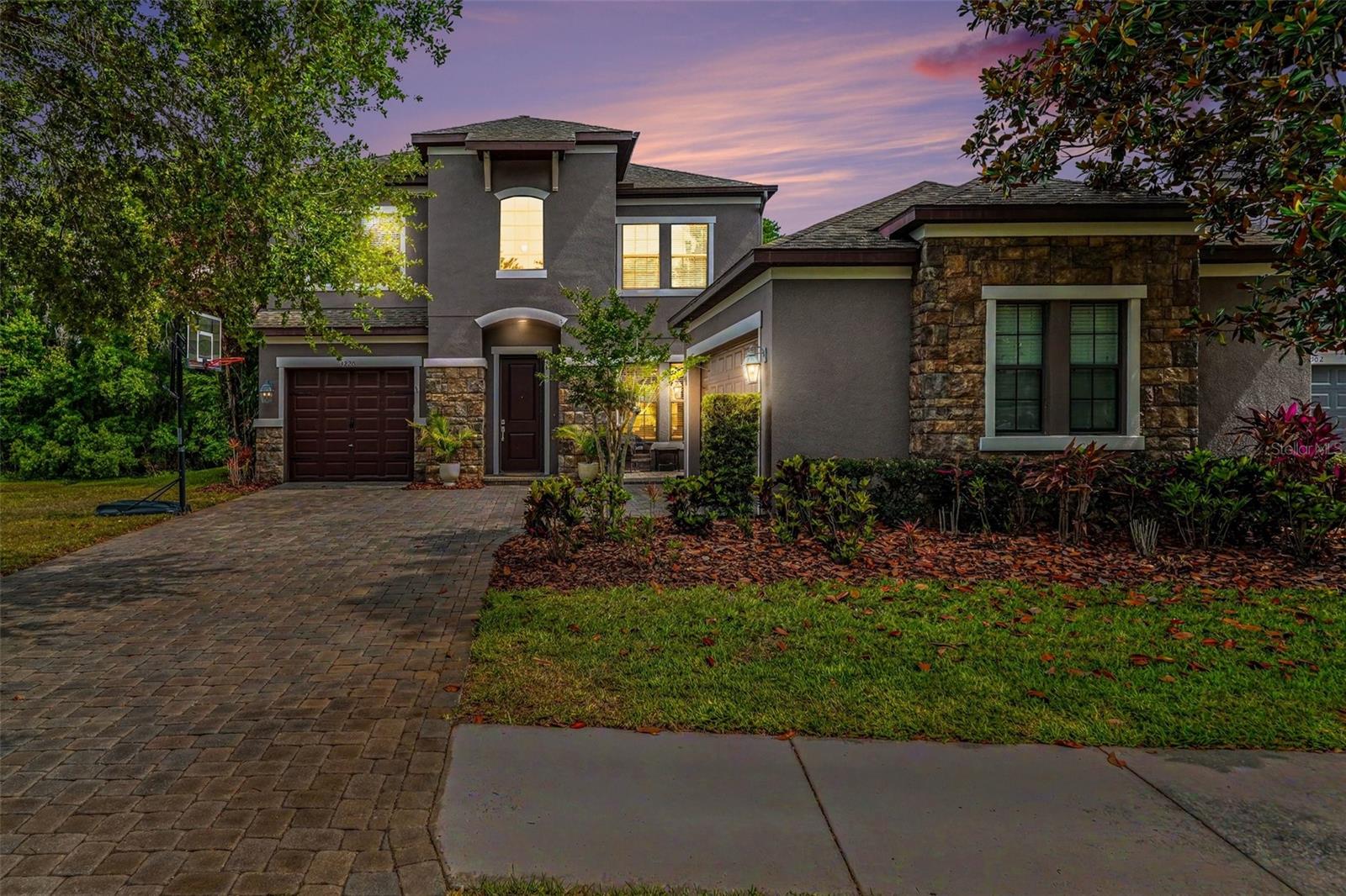 3220 MAJESTIC VIEW DR