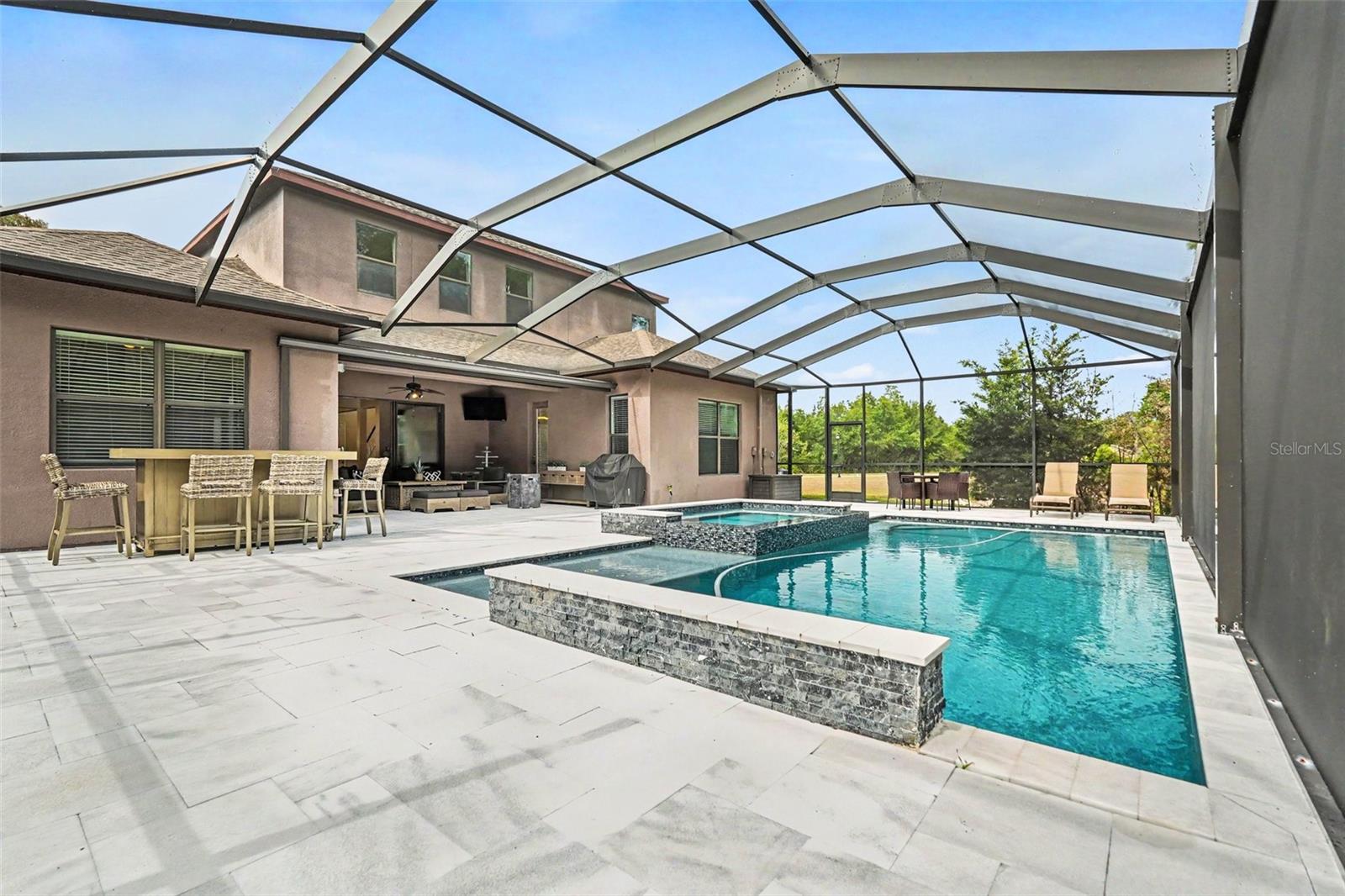 3220 MAJESTIC VIEW DR