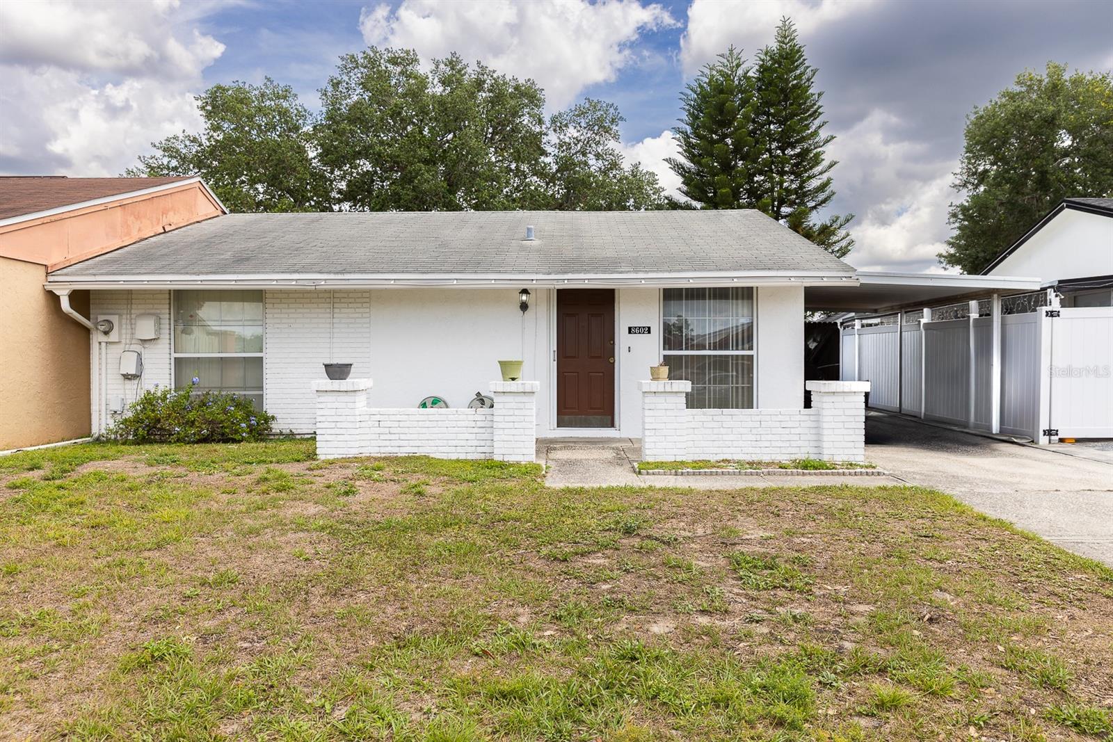 8602 BRIAR GROVE CIR