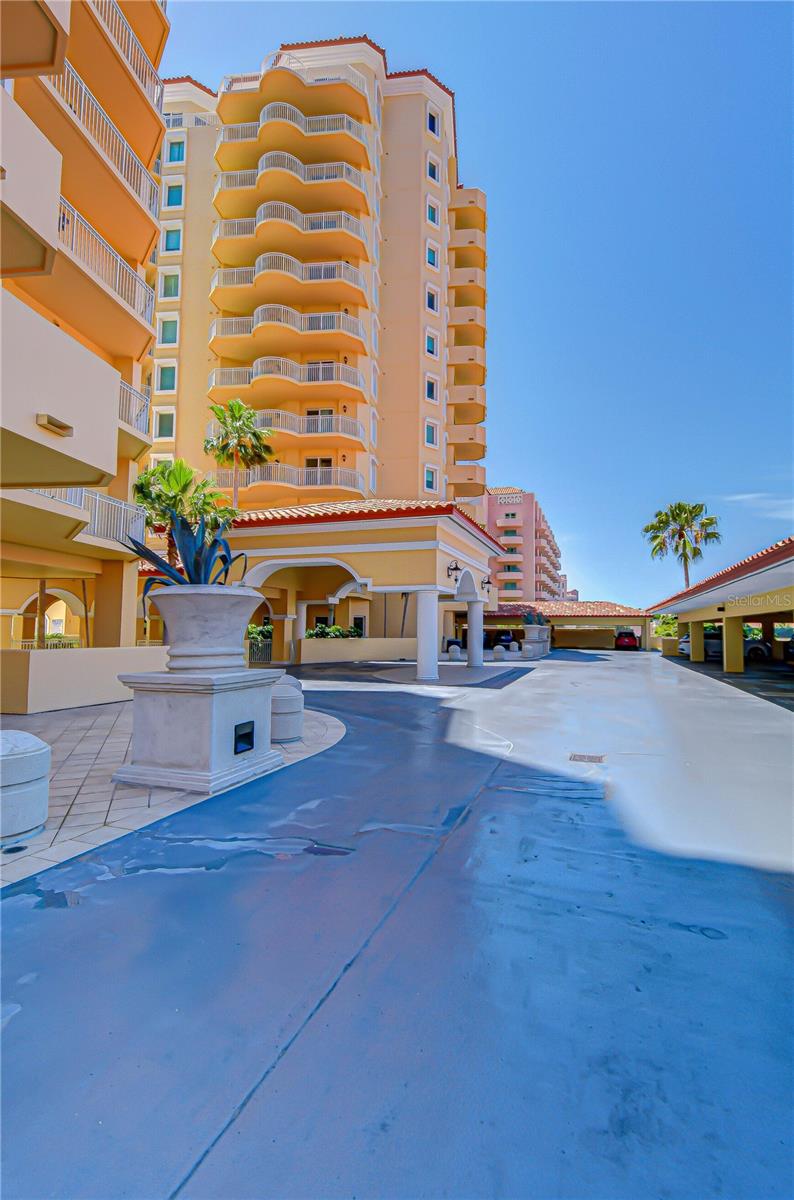 555 5TH AVE NE #711