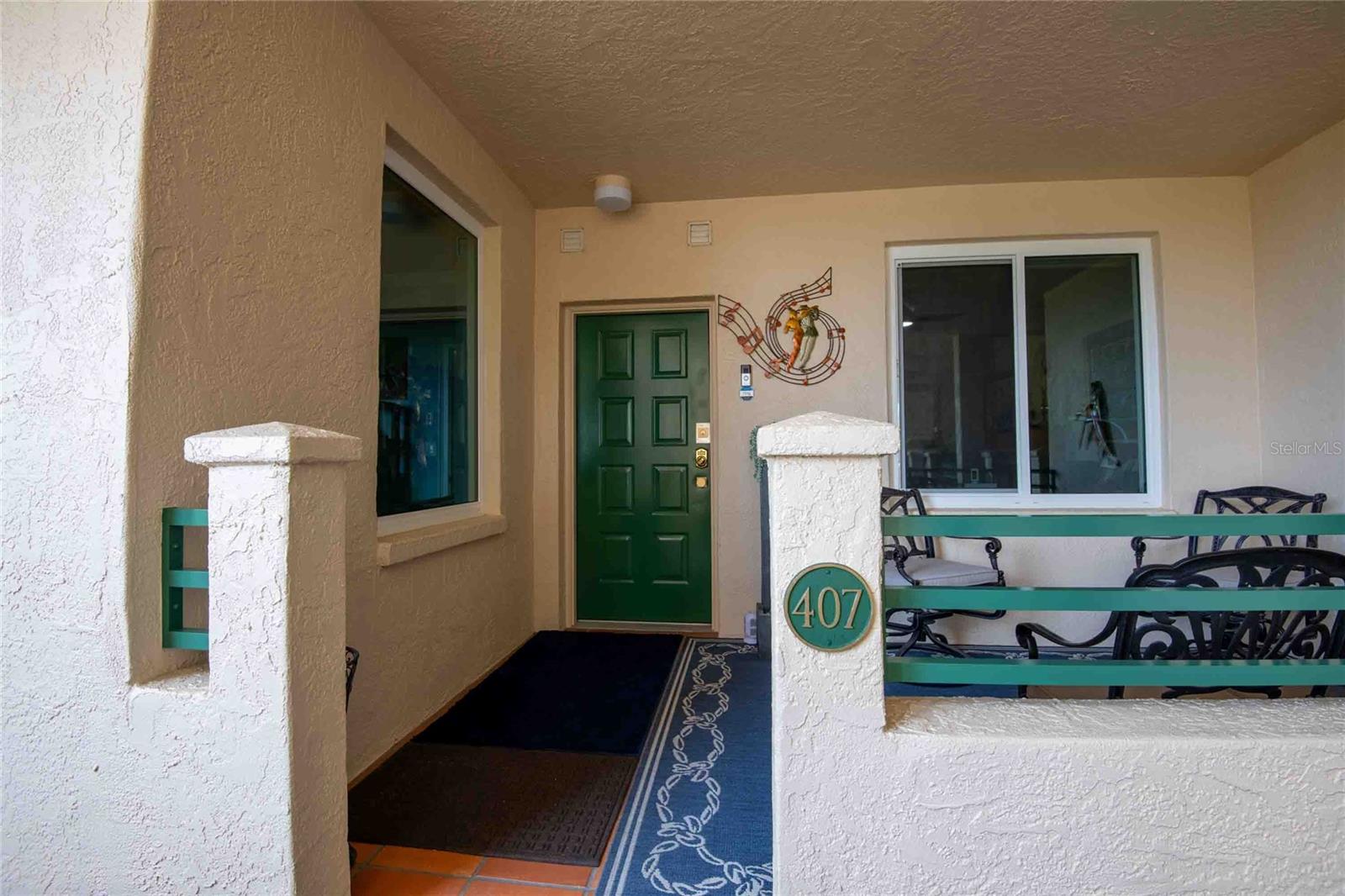 4737 DOLPHIN CAY LN S #407