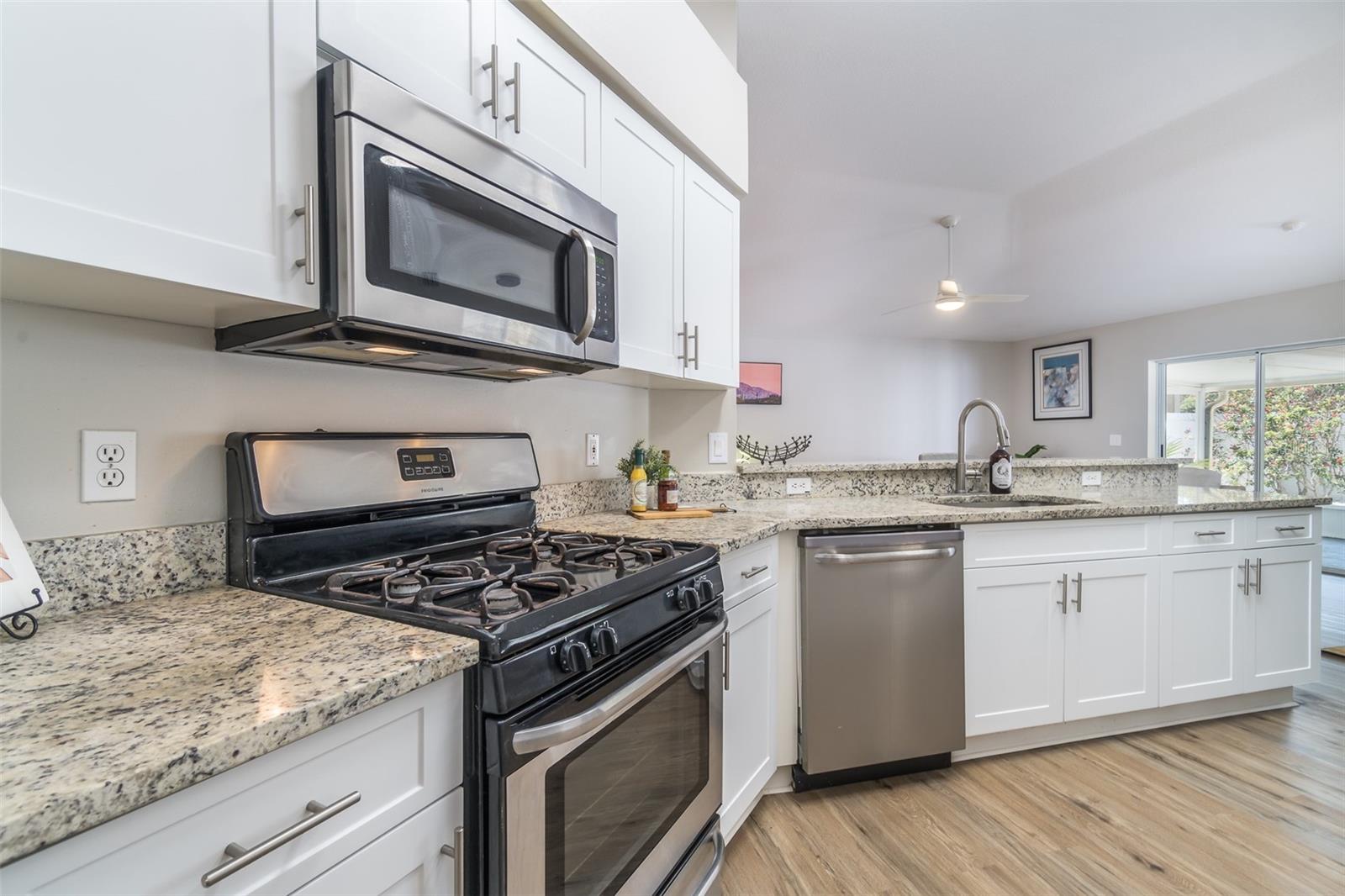 1707 BONDURANT WAY