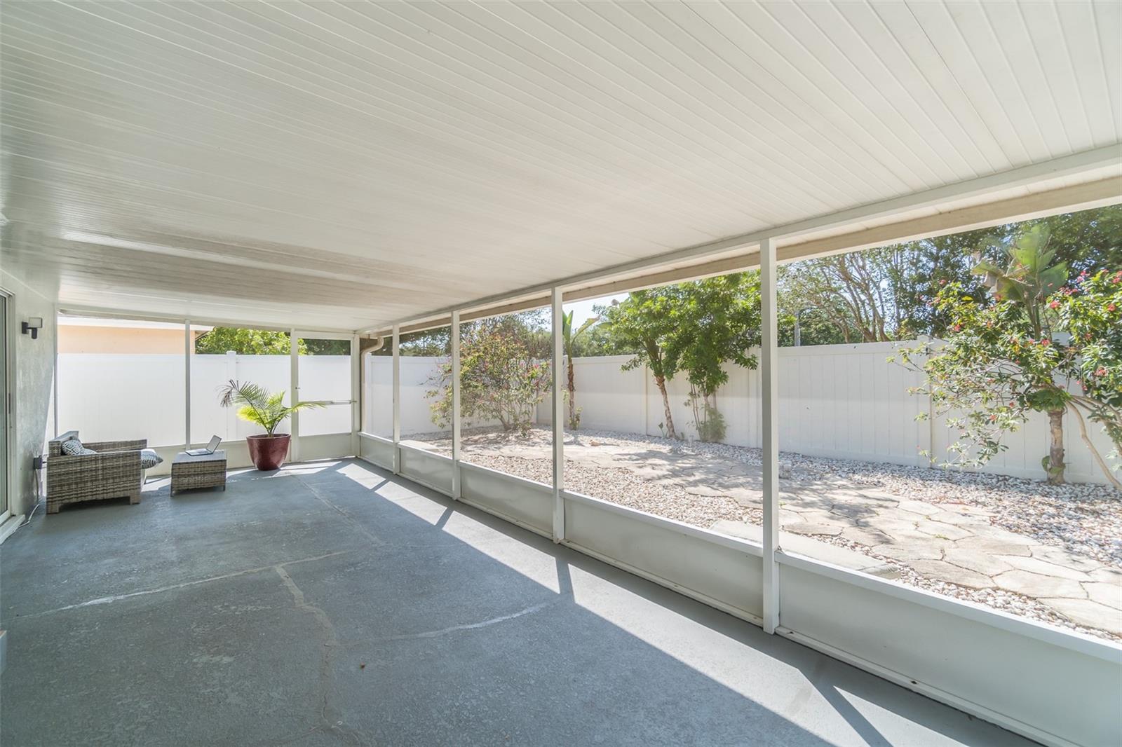 1707 BONDURANT WAY