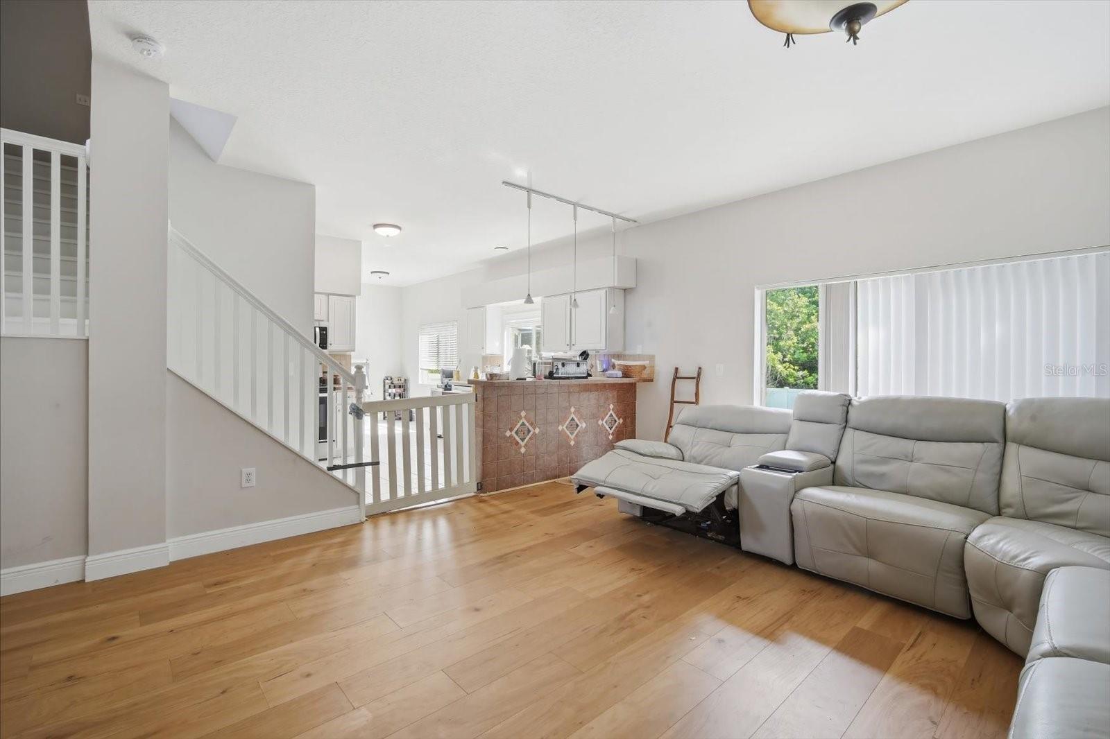 19321 SANDY SPRINGS CIR
