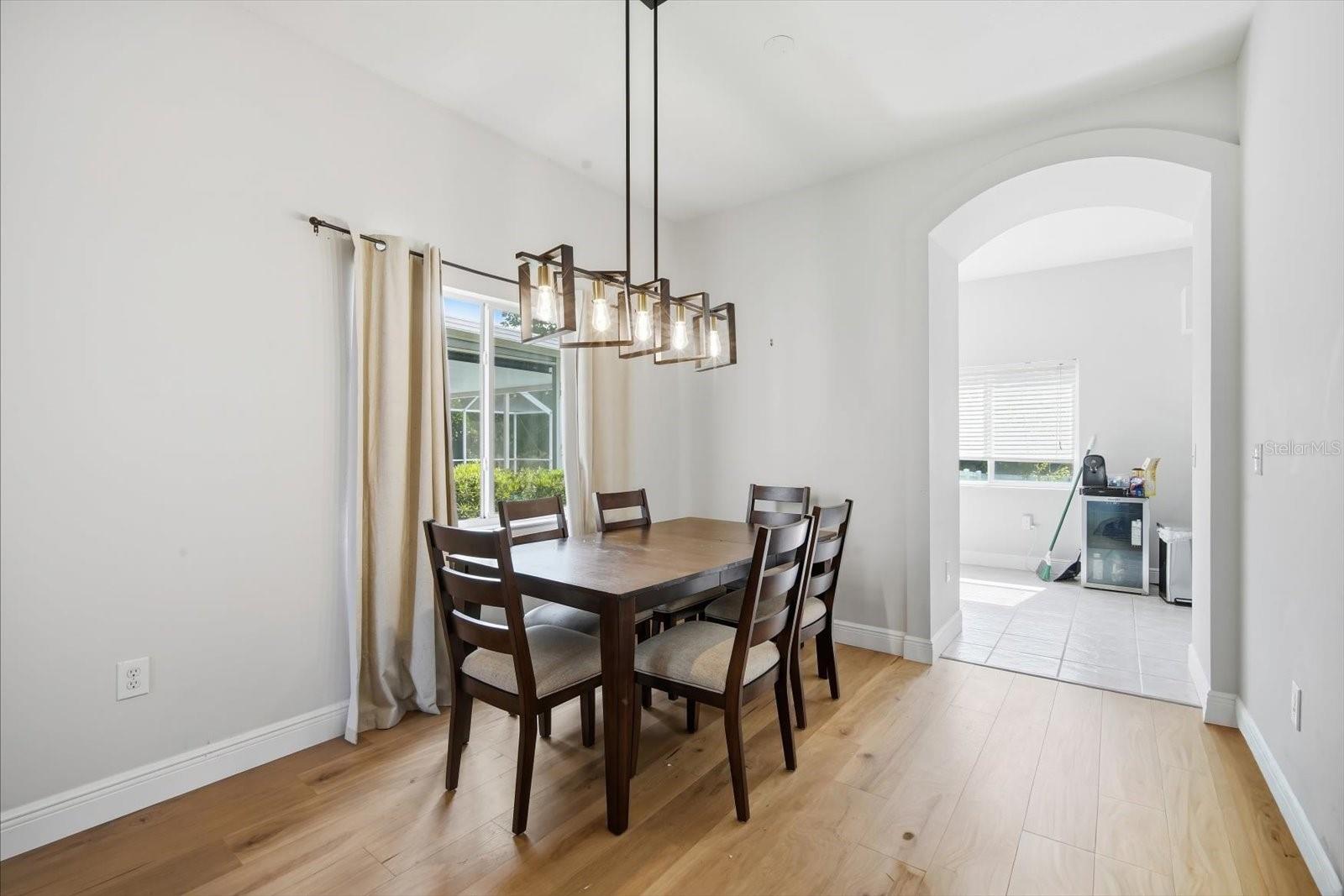 19321 SANDY SPRINGS CIR
