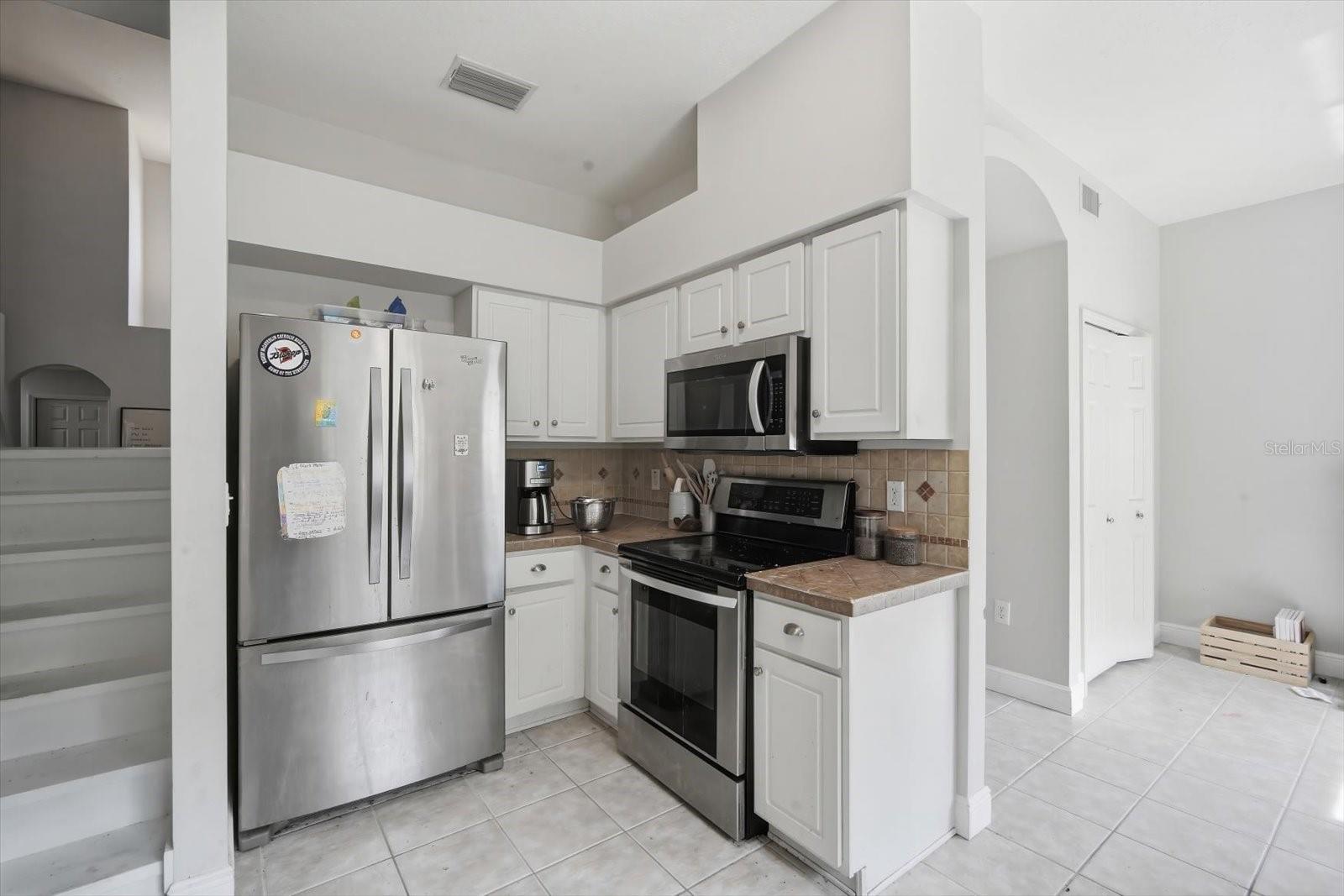 19321 SANDY SPRINGS CIR