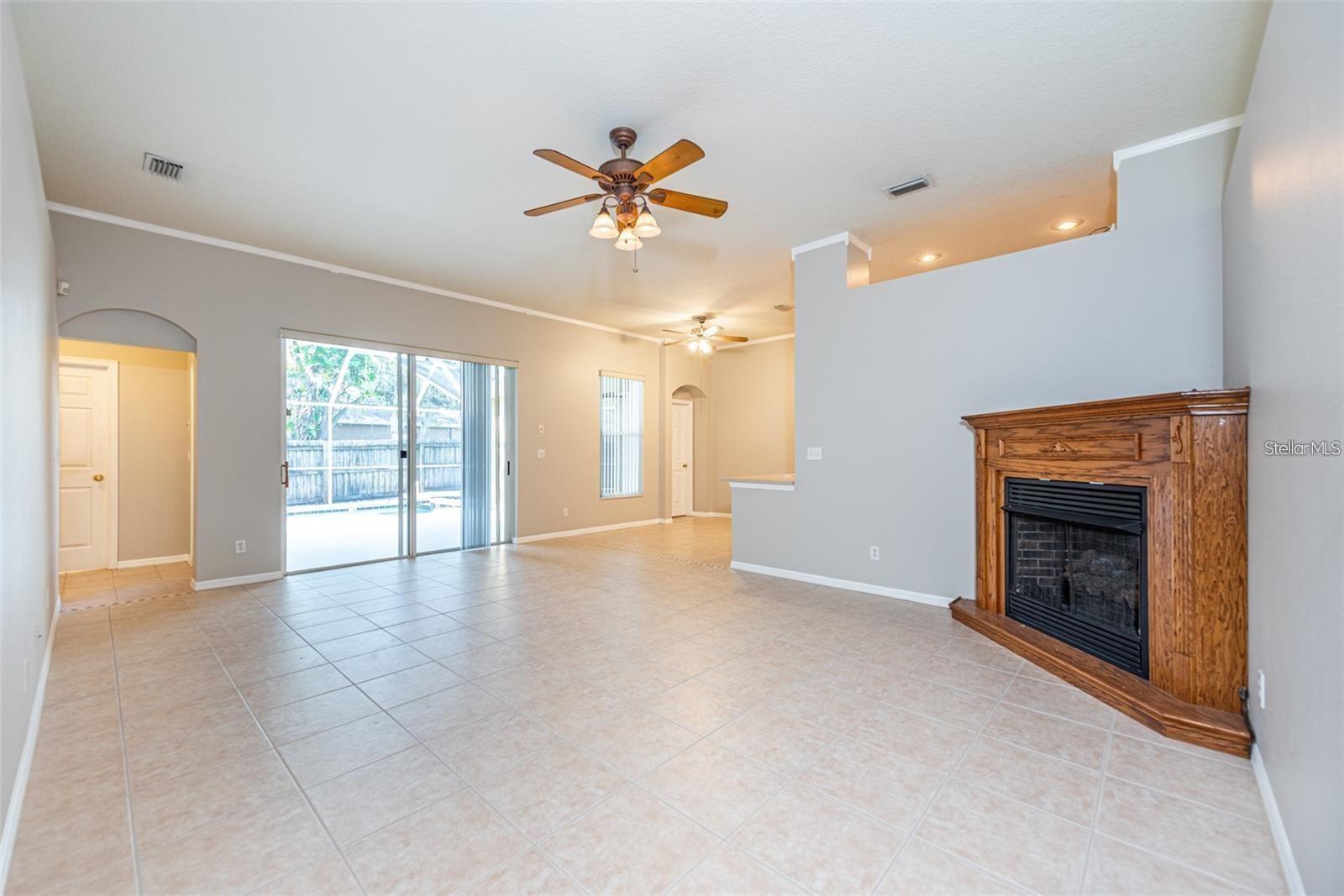 2634 BROOKVILLE DR