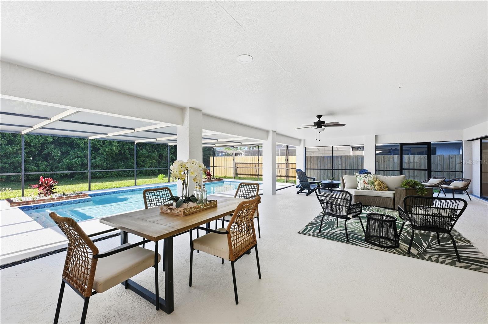 14164 FENNSBURY DR
