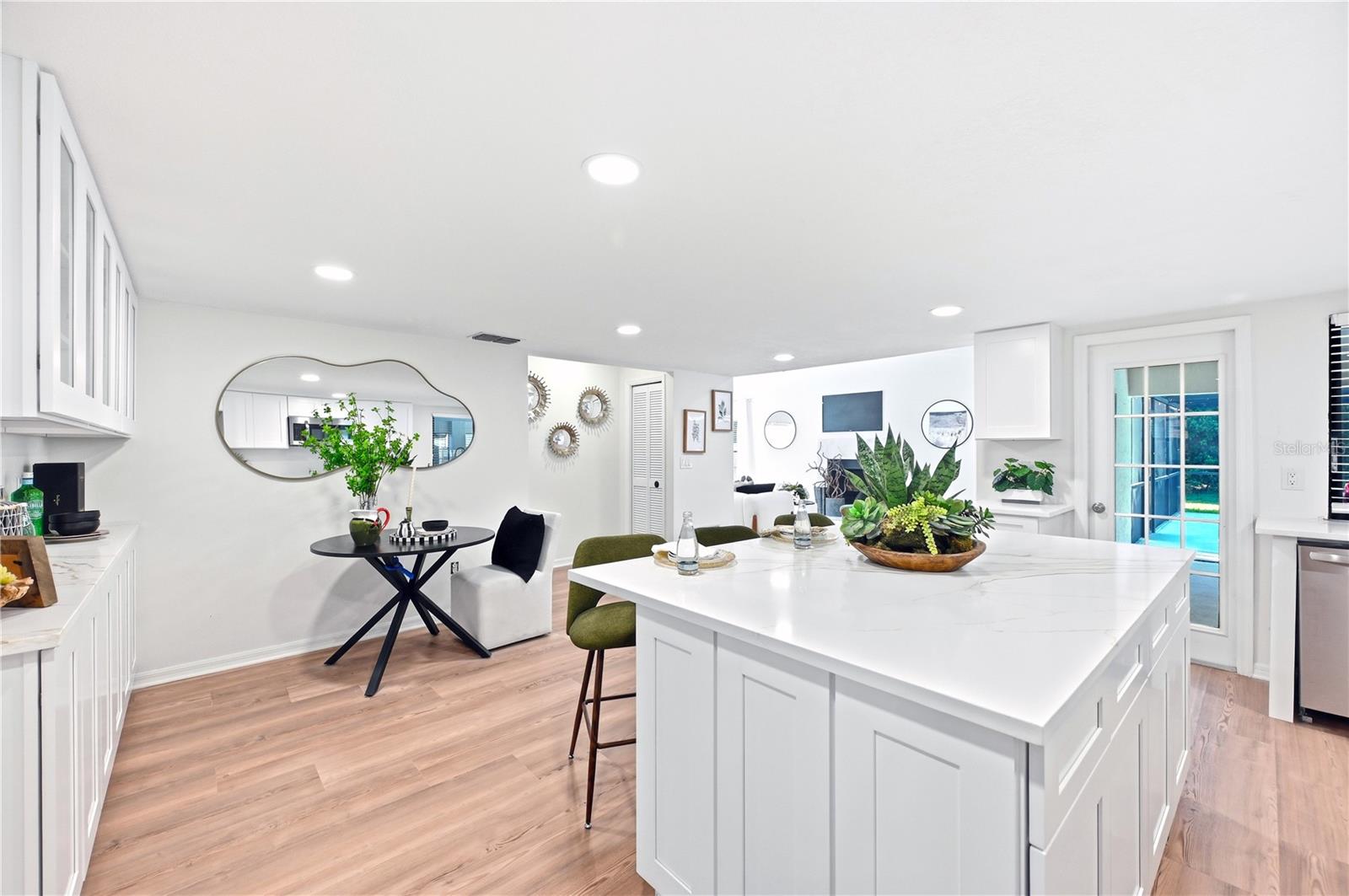 14164 FENNSBURY DR