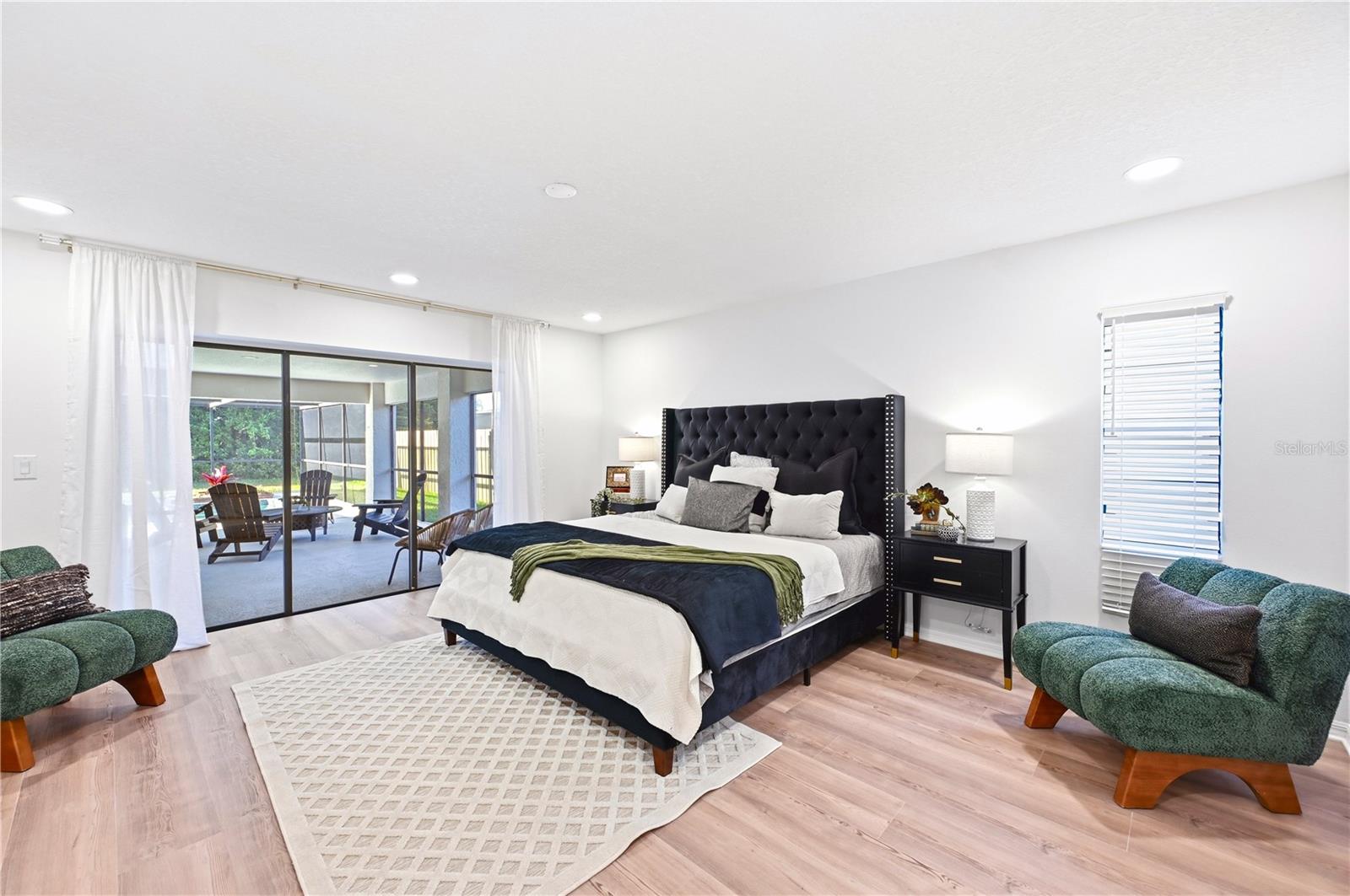 14164 FENNSBURY DR