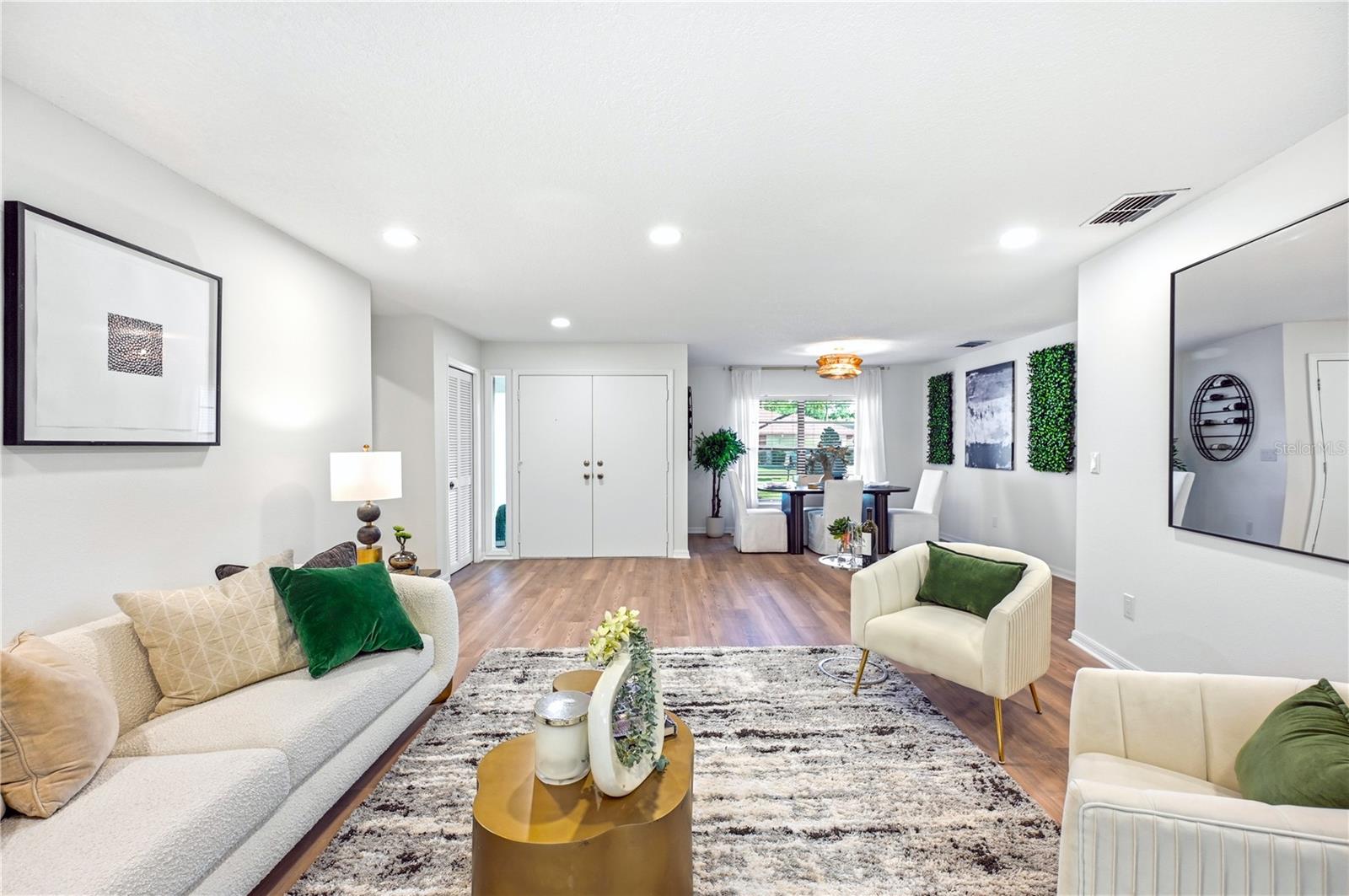 14164 FENNSBURY DR