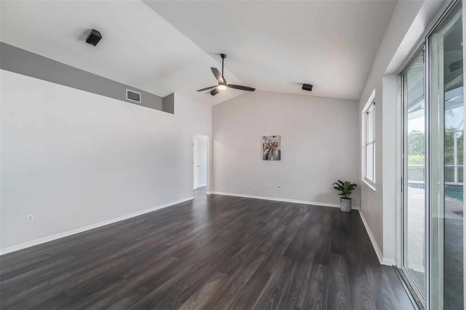 1309 PRISTINE PL