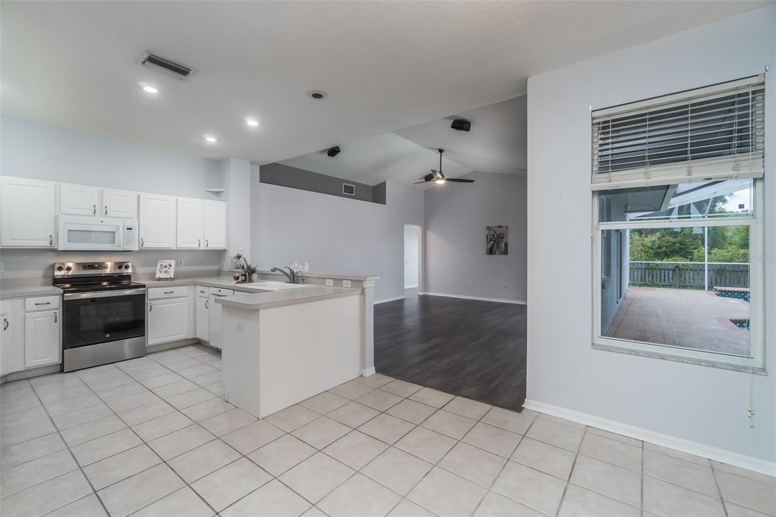 1309 PRISTINE PL