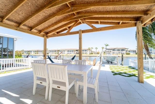 4825 FLORAMAR TER