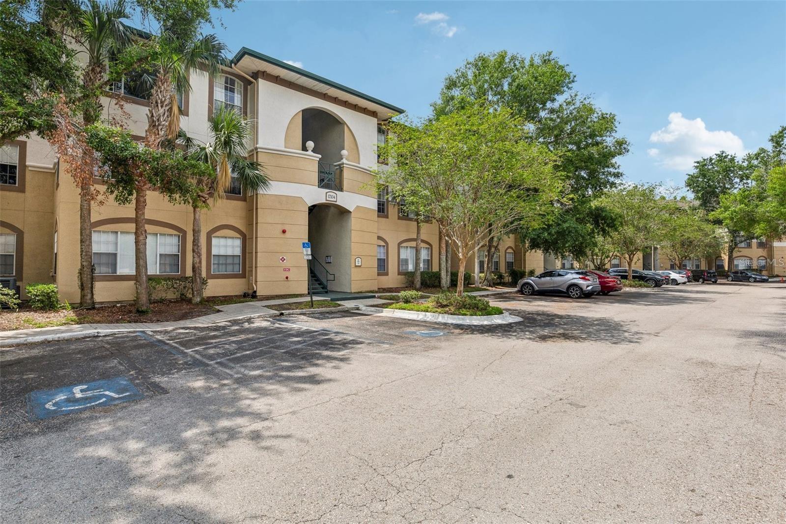 17104 CARRINGTON PARK DR #514
