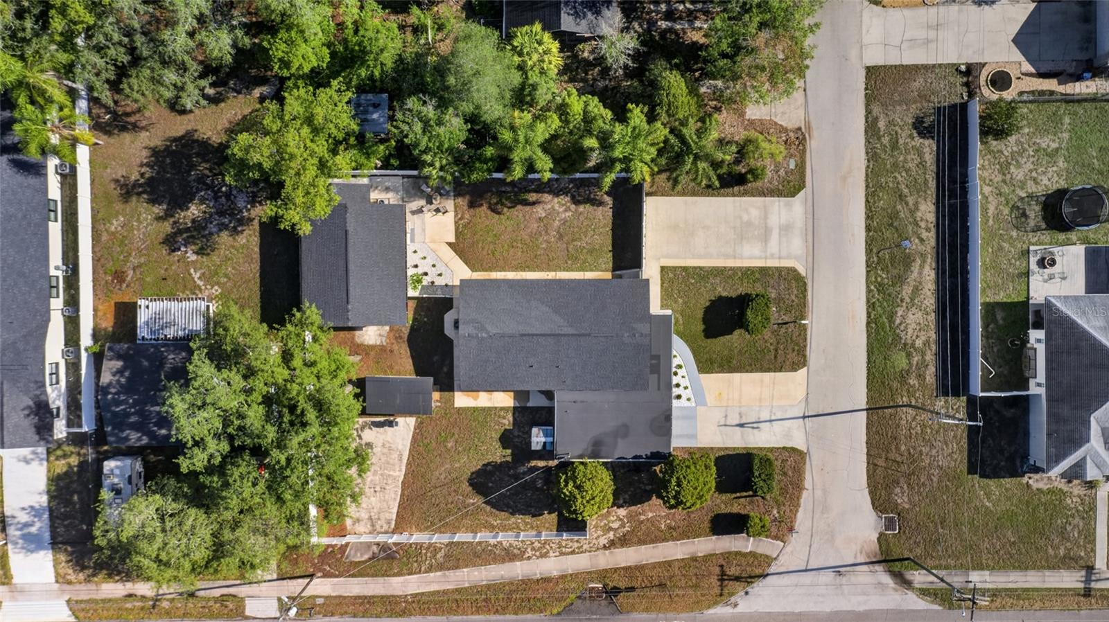 10402 N PAWNEE AVE